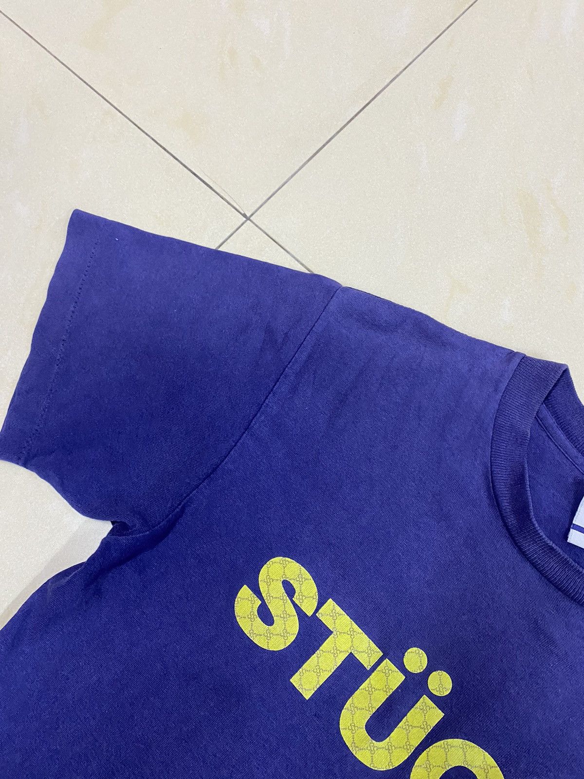 Stussy × Vintage Vintage Stussy Monogram Stucci Faded Distressed Tshirt Size US S / EU 44-46 / 1 - 7 Thumbnail