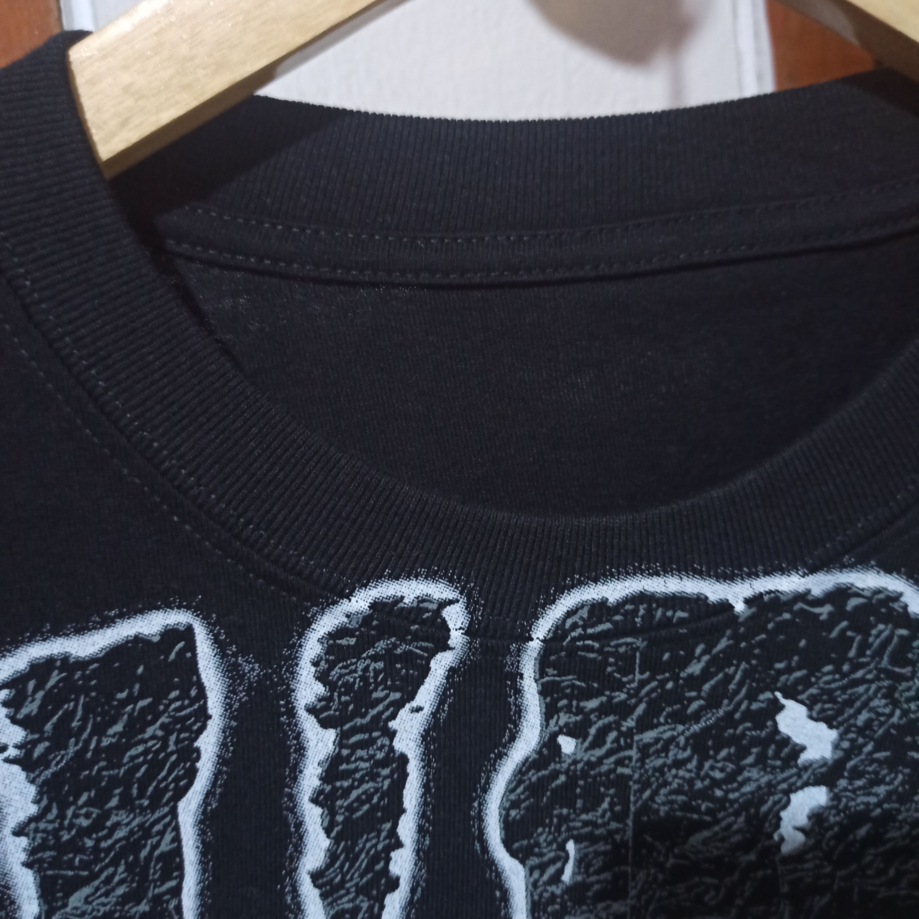 Band Tees THE CURE (BOOTLEG) Size US XL / EU 56 / 4 - 5 Thumbnail