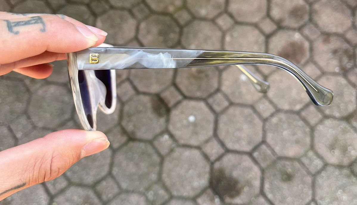 Balenciaga Balenciaga marble gold embroidered sunglasses Size ONE SIZE - 3 Thumbnail