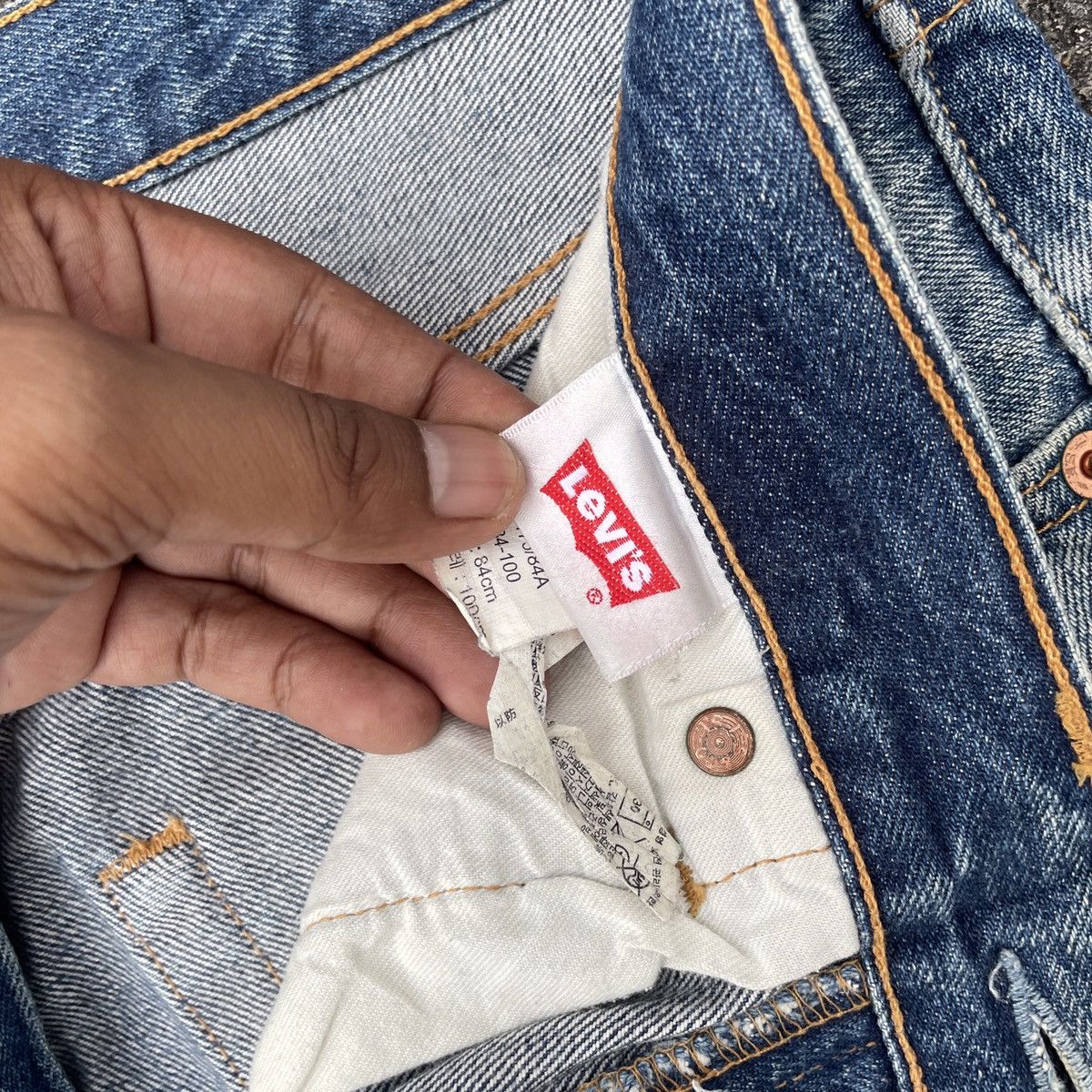 Levi's Vintage Levis Lot 501 Denim Jeans Size US 34 / EU 50 - 6 Thumbnail