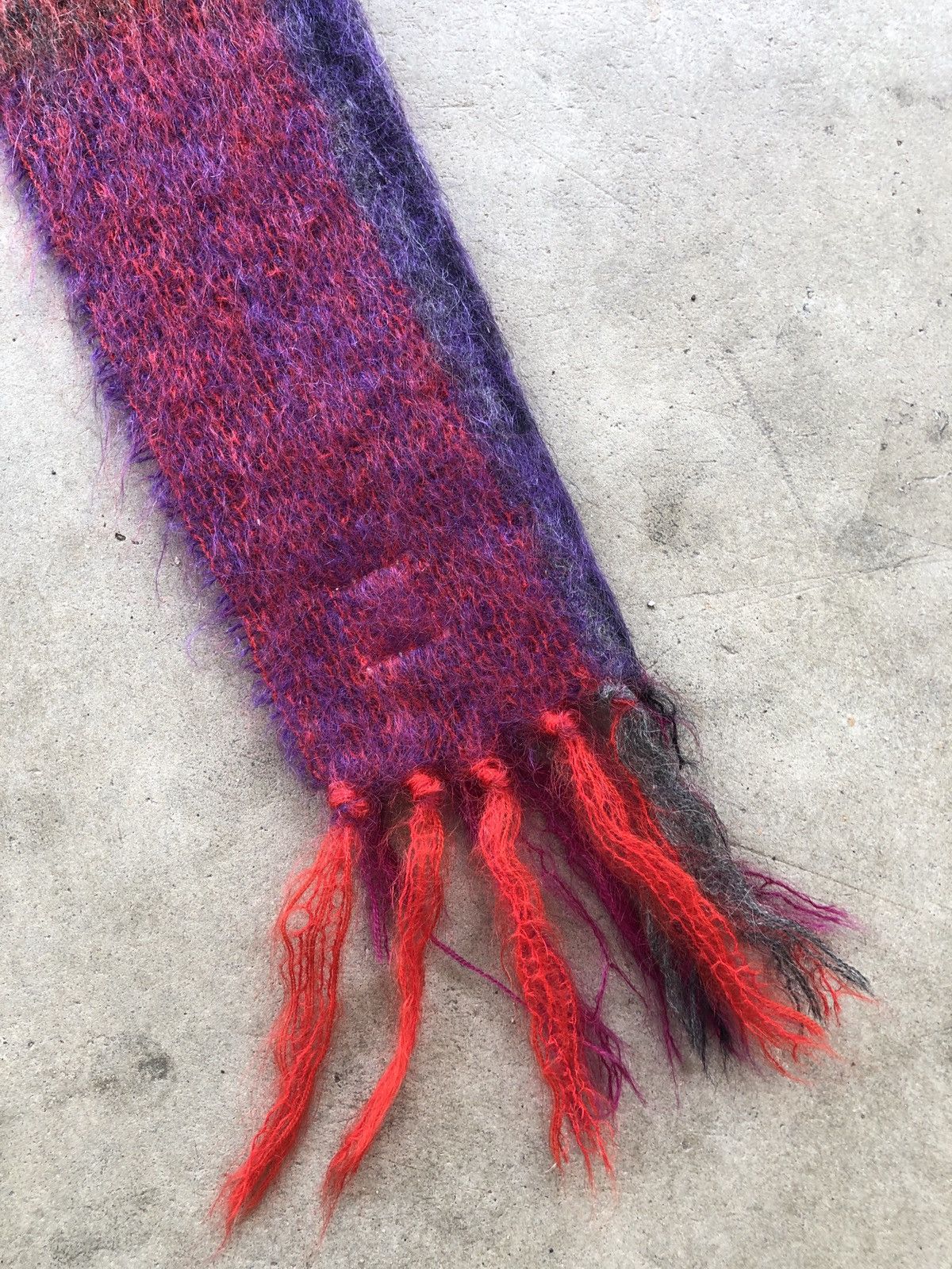 VINTAGE MOHAIR SCARF PUNK