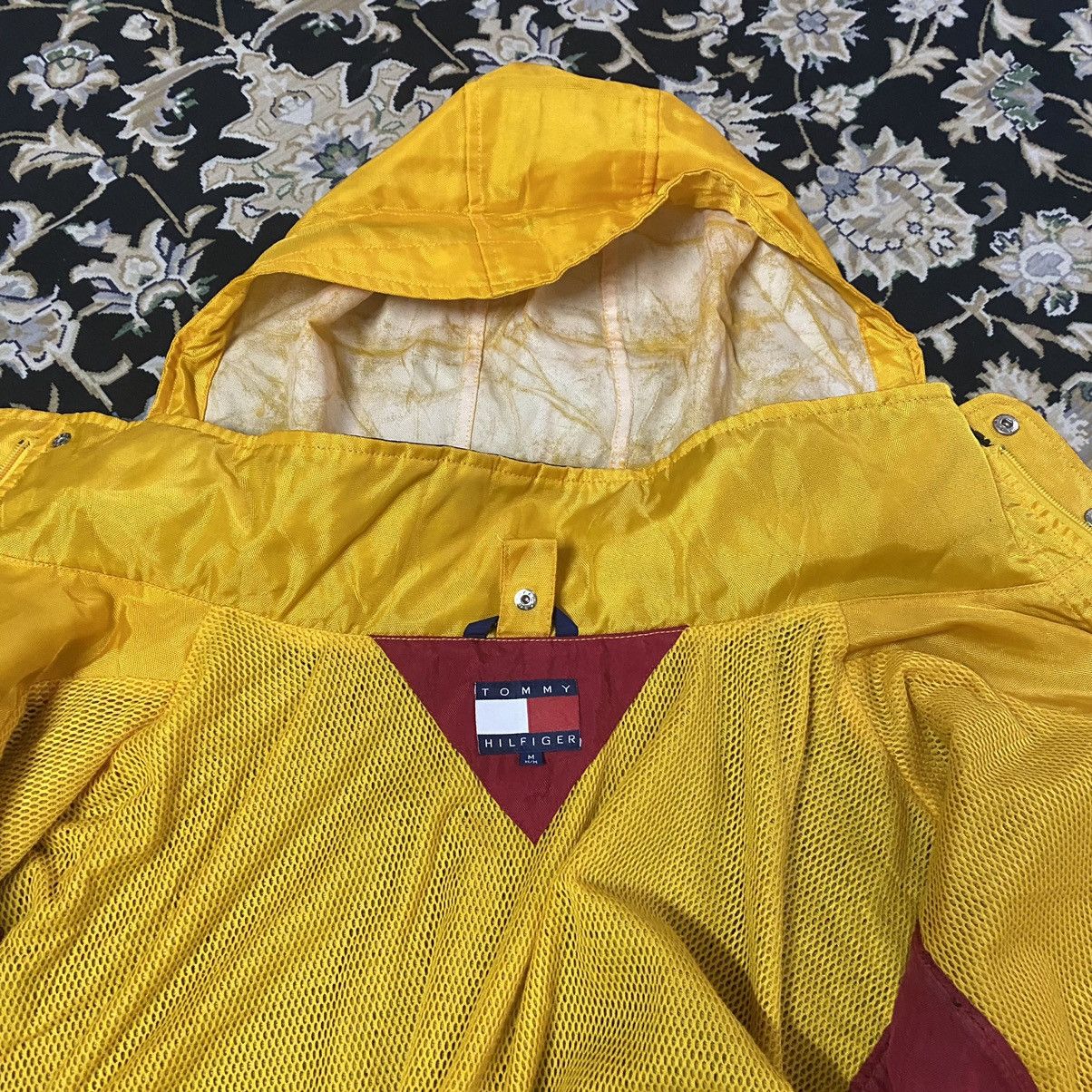 Tommy Hilfiger Vintage Tommy Hilfiger Expedition Outdoor Jacket Size US M / EU 48-50 / 2 - 14 Thumbnail