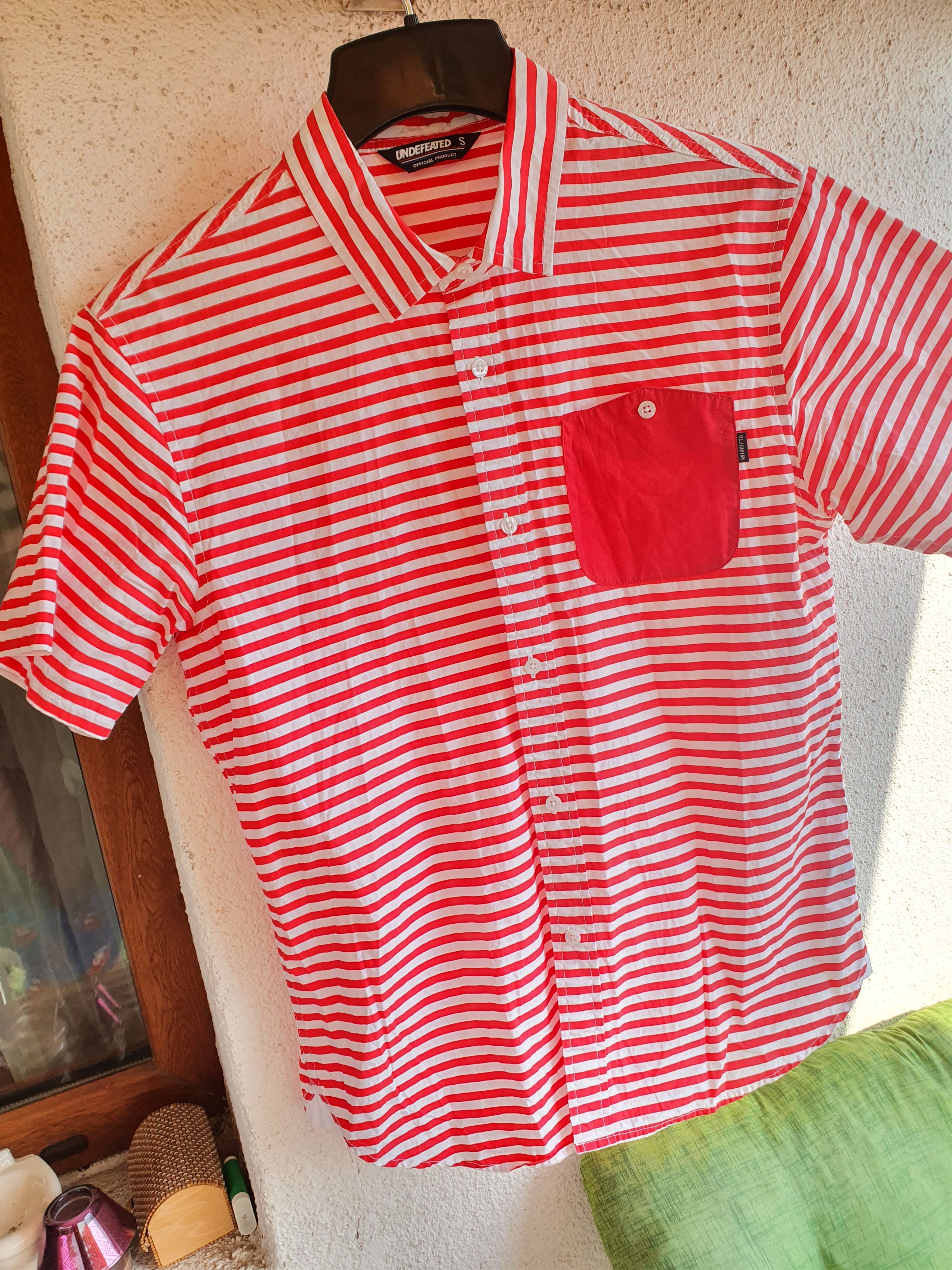 Undefeated Undefeated Red/White striped short sleeve button up shirt,S Size US S / EU 44-46 / 1 - 2 Thumbnail
