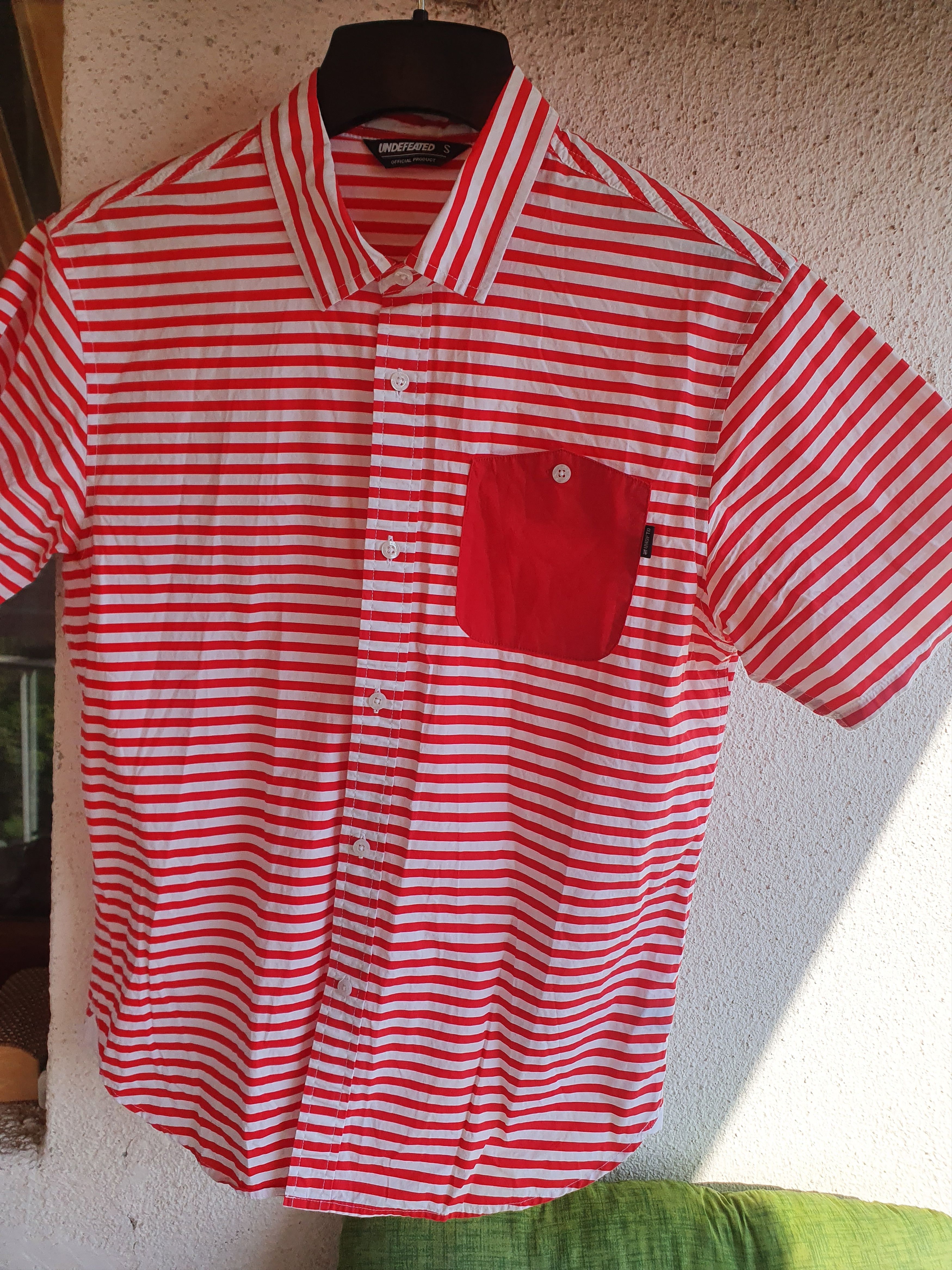 Undefeated Undefeated Red/White striped short sleeve button up shirt,S Size US S / EU 44-46 / 1 - 4 Thumbnail