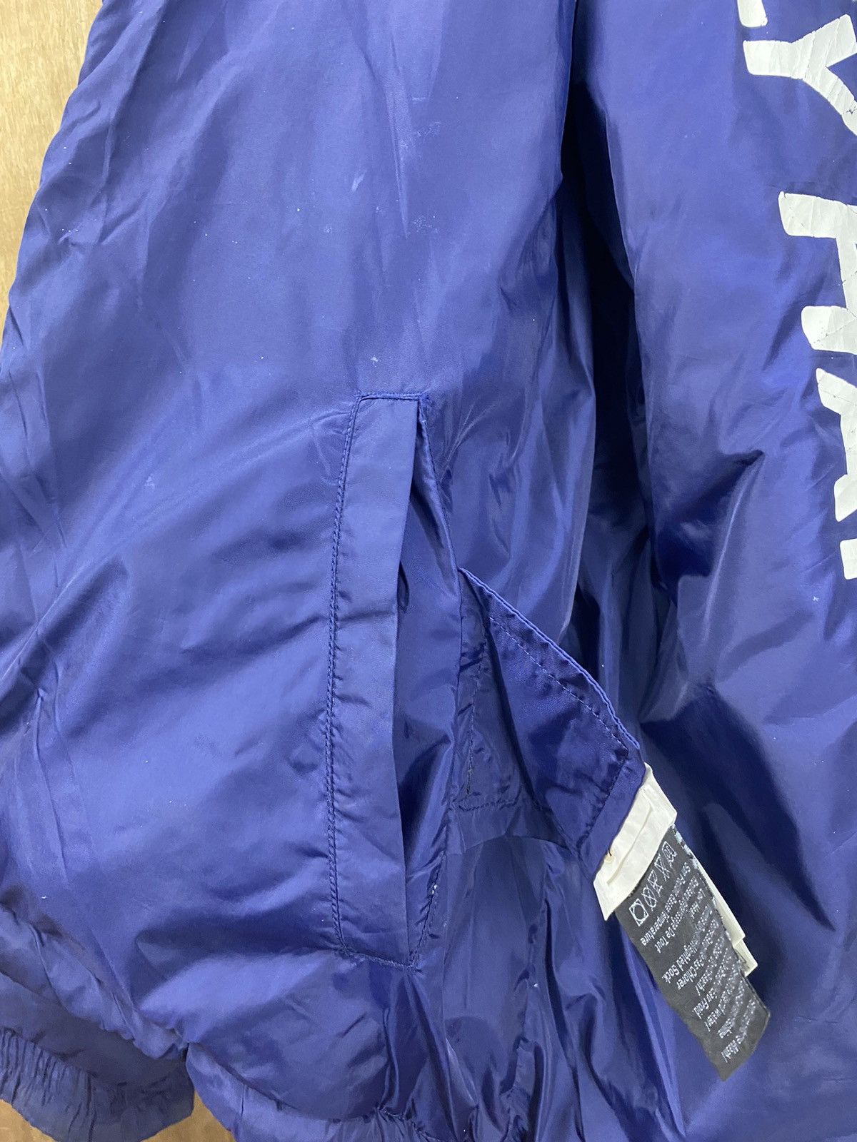 Helly Hansen DL Reversible Helly Hansen puffer jacket Sweaters #3632 Size US S / EU 44-46 / 1 - 4 Thumbnail