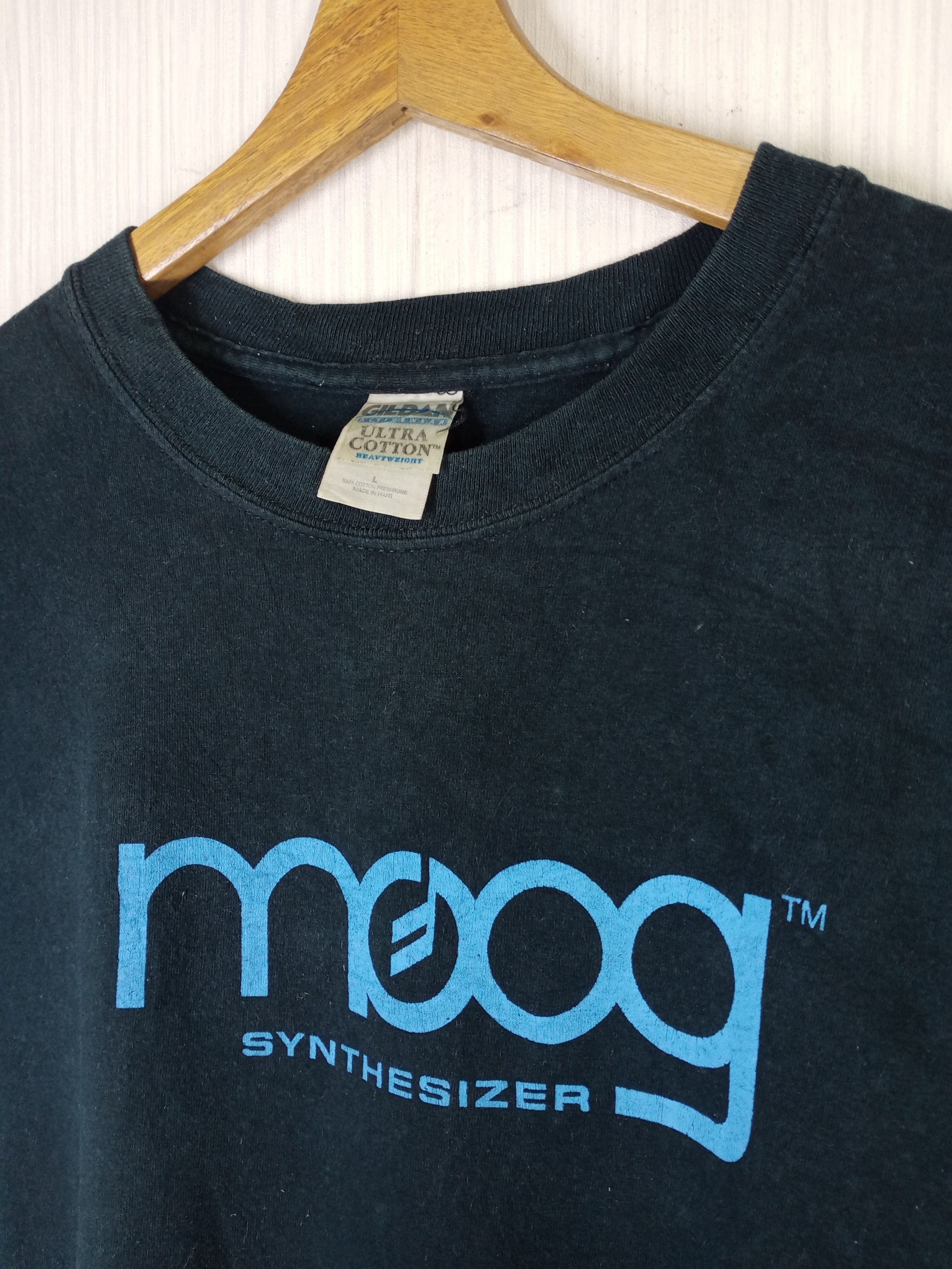 Band Tees Rare Vintage 90s Moog synthesizer Tshirt Size US L / EU 52-54 / 3 - 5 Thumbnail