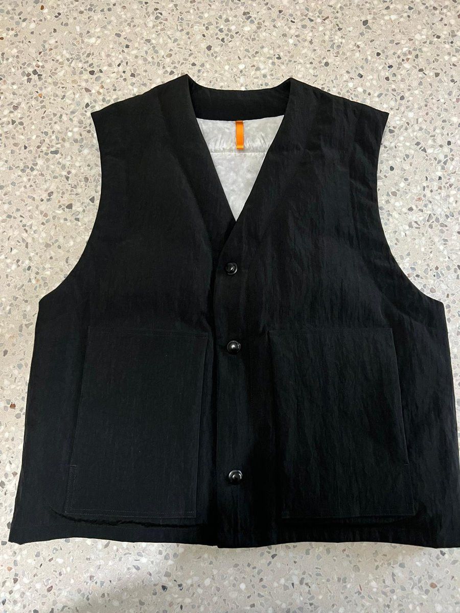 MAN-TLE R9 Down 5 Nylon Vest Size US L / EU 52-54 / 3 - 1 Thumbnail