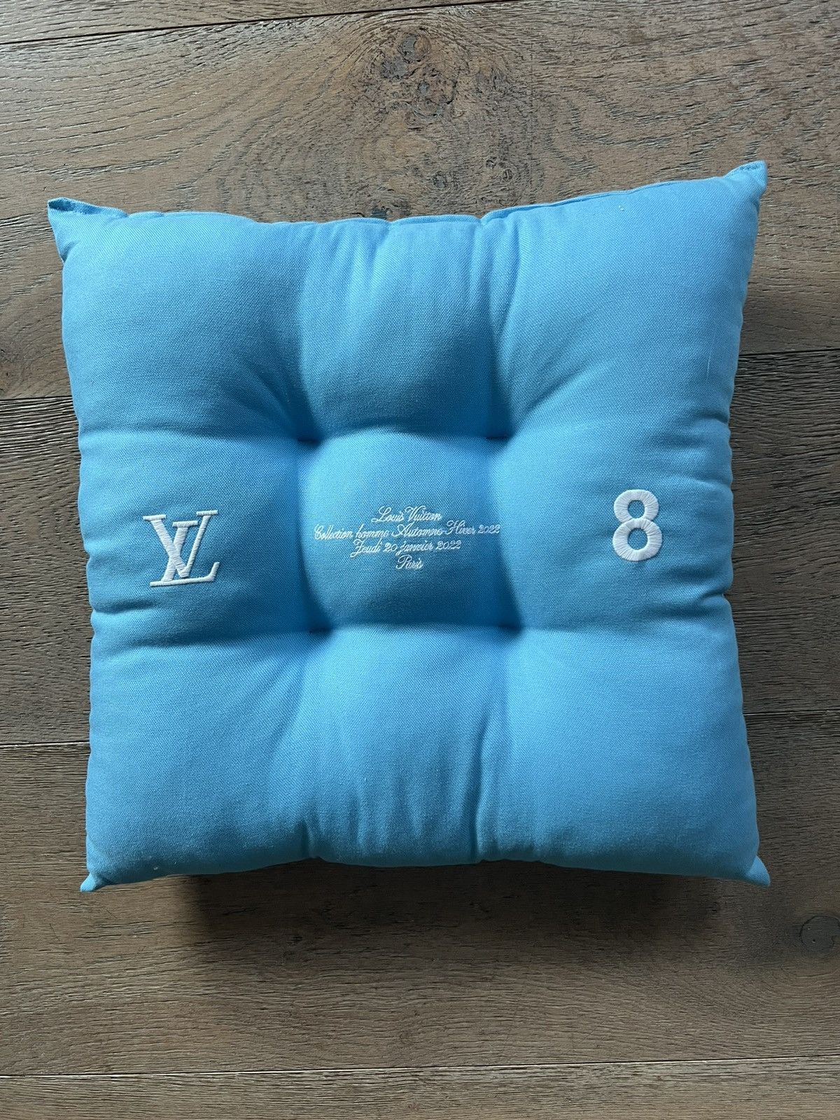 Louis Vuitton × Virgil Abloh Louis Vuitton FW22 Pillow Size ONE SIZE - 1 Thumbnail