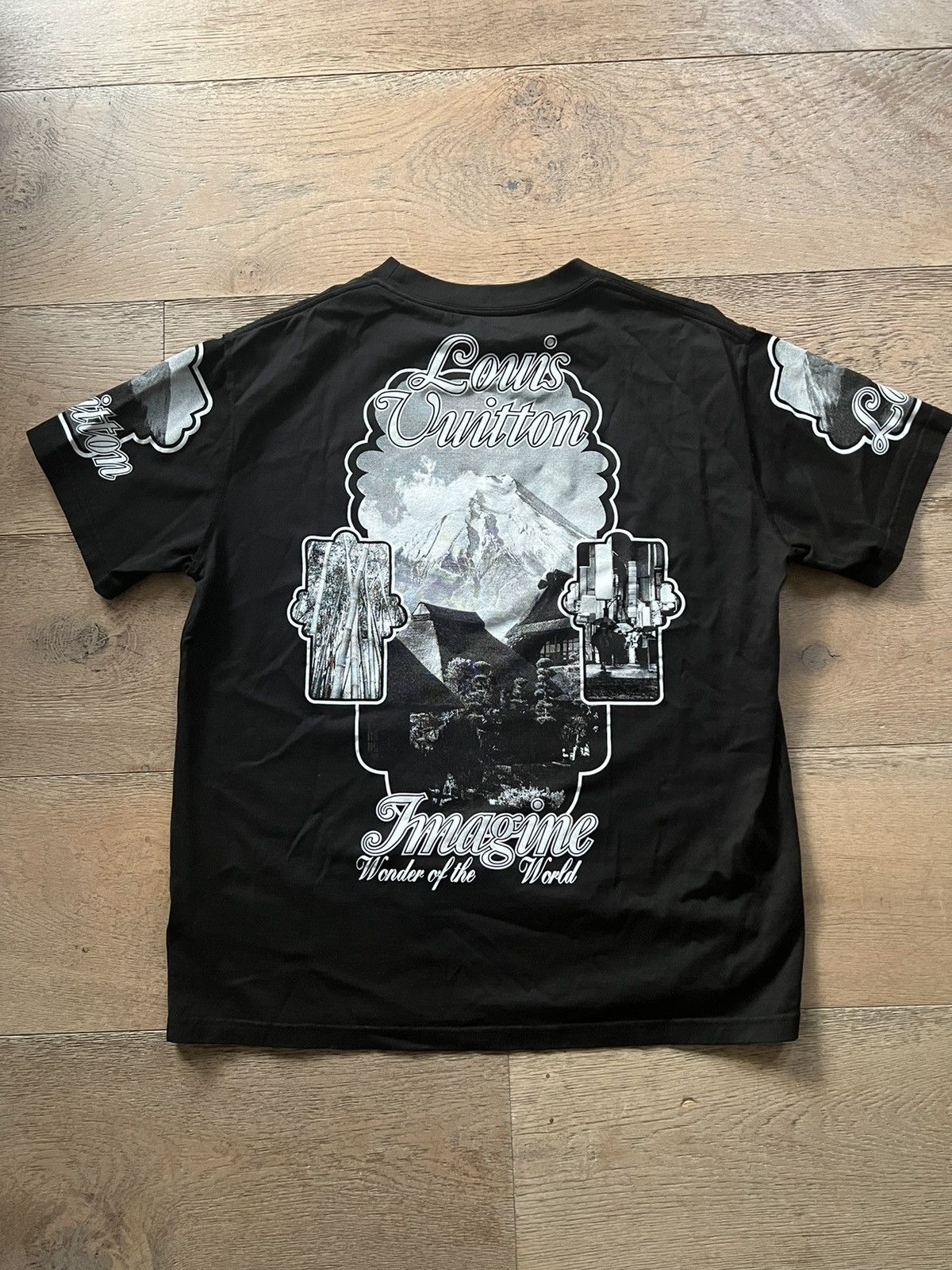 Louis Vuitton Louis Vuitton Holy Mountain Printed T-Shirt Size US L / EU 52-54 / 3 - 4 Thumbnail