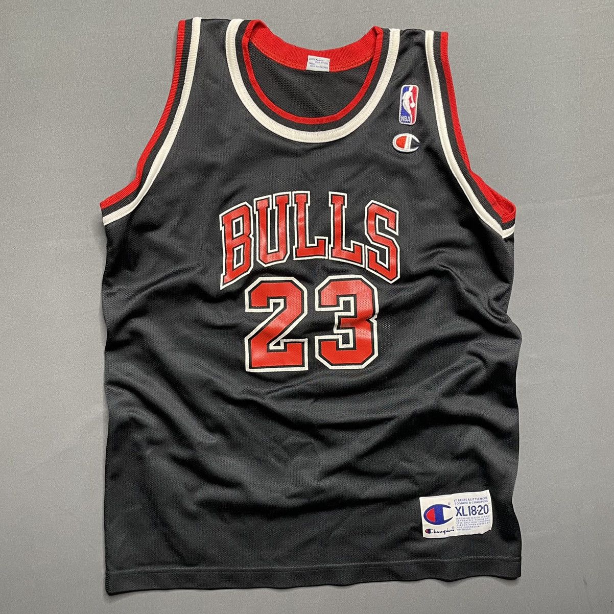 Champion Vintage 90's Champion Chicago Bulls Michael Jordan Jersey Size US M / EU 48-50 / 2 - 1 Thumbnail