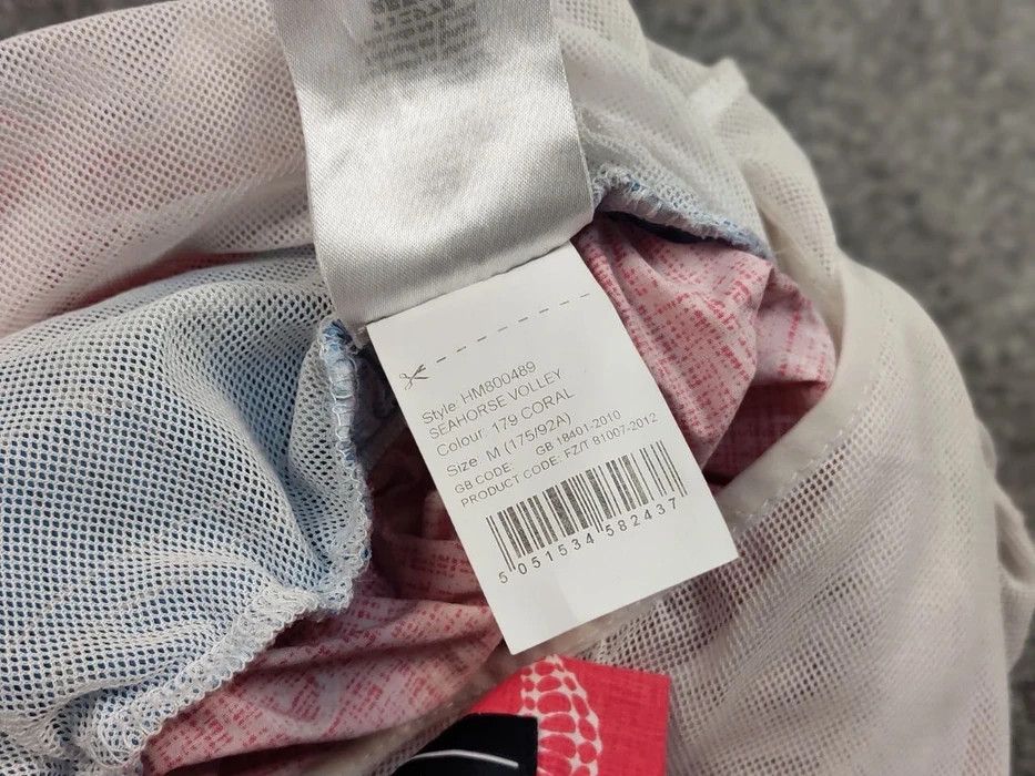Hackett Hackett London Coral Multi logo Premium Casual Shorts Size US 32 / EU 48 - 9 Thumbnail