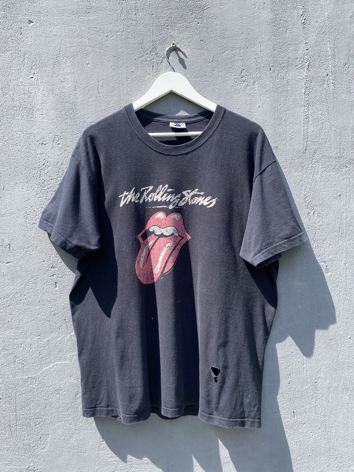 The Rolling Stones Classic Tongue Tour '78 Vintage T-Shirt - Officially Licensed Men's Tee - View #4