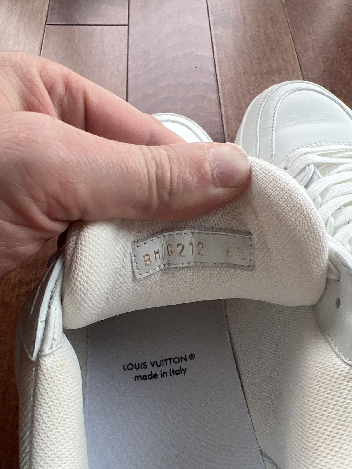 Louis Vuitton LV TRAINER SNEAKER WHITE Size US 8.5 / EU 41-42 - 7 Thumbnail