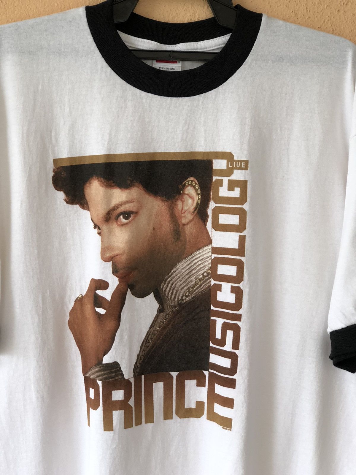 Band Tees Vintage PRINCE musicology Live Concert Tee Size US XL / EU 56 / 4 - 1 Thumbnail