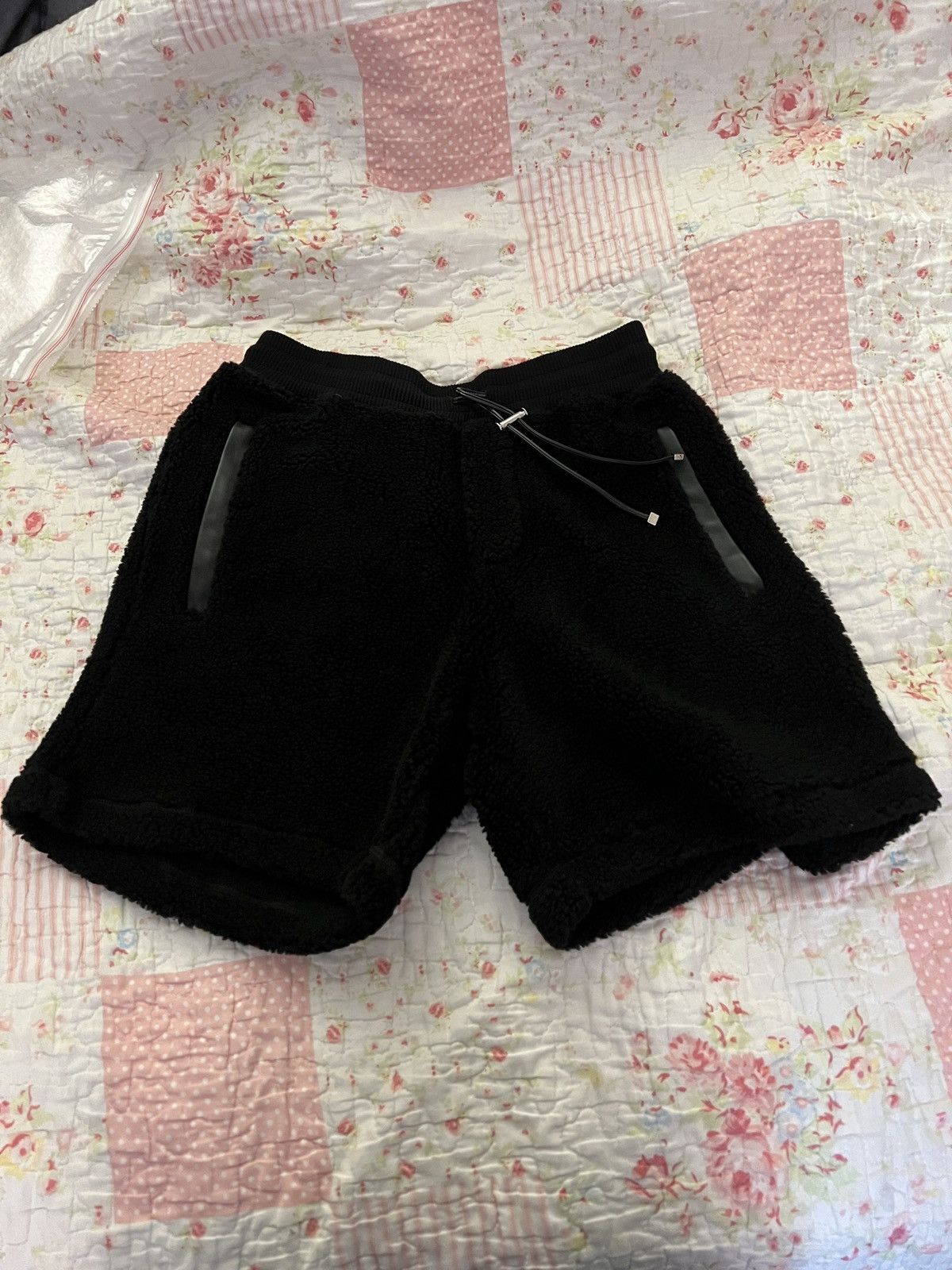 Amiri $750 NEW AMIRI Polar fleece texture track shorts black Size US 30 / EU 46 - 1 Thumbnail