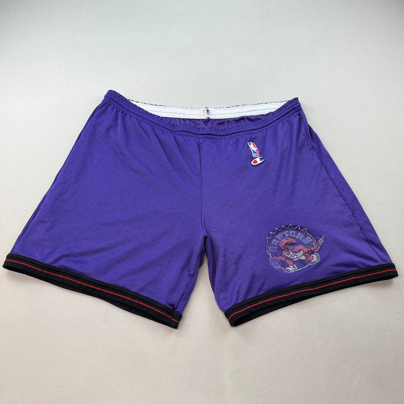 Vintage Vintage Toronto Raptors Basketball Shorts XXL Champion 90s Size US 40 / EU 56 - 1 Preview