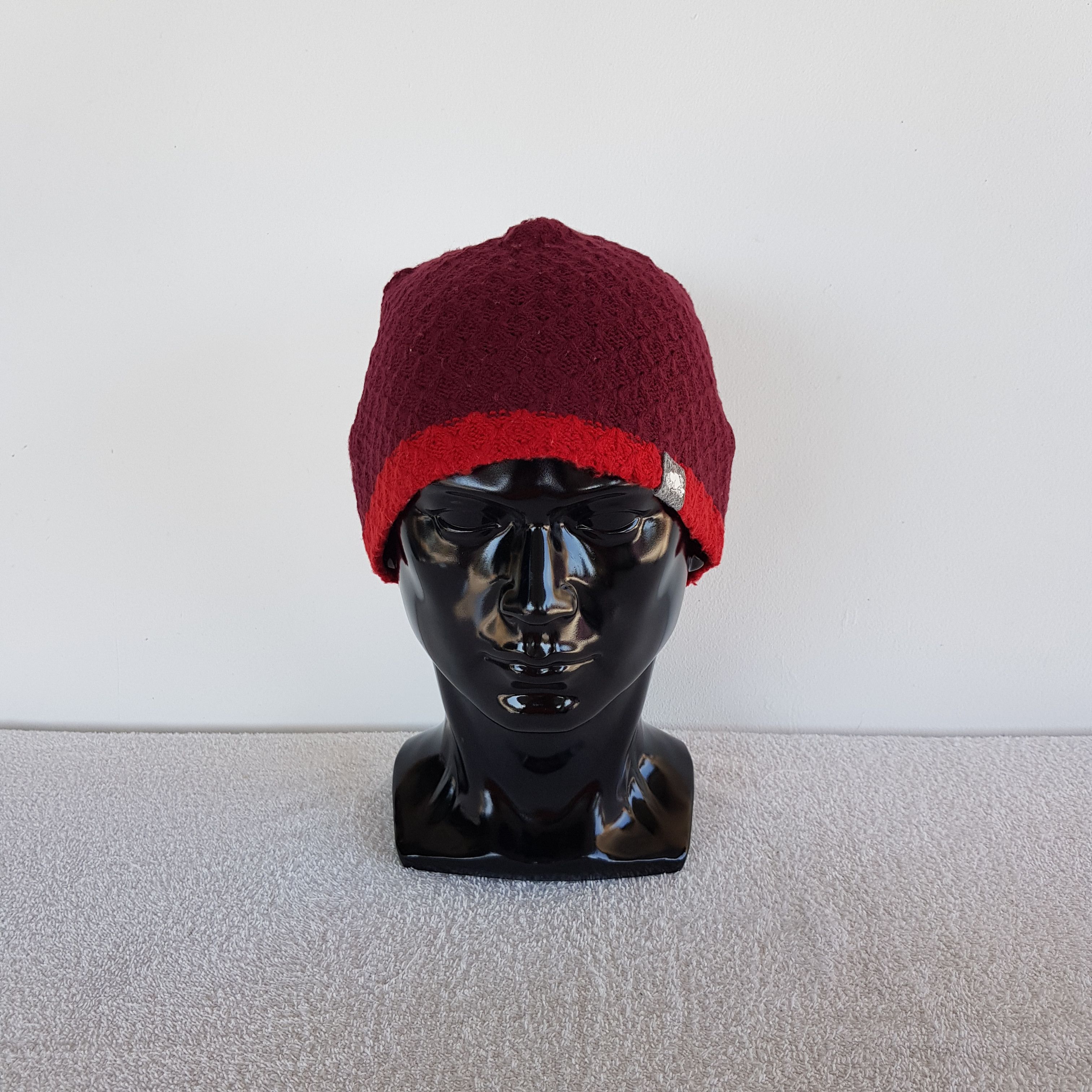 Japanese Brand × Vintage Roots Beanie Hats Canada Knitted Crochet Snow Cap Size ONE SIZE - 2 Thumbnail