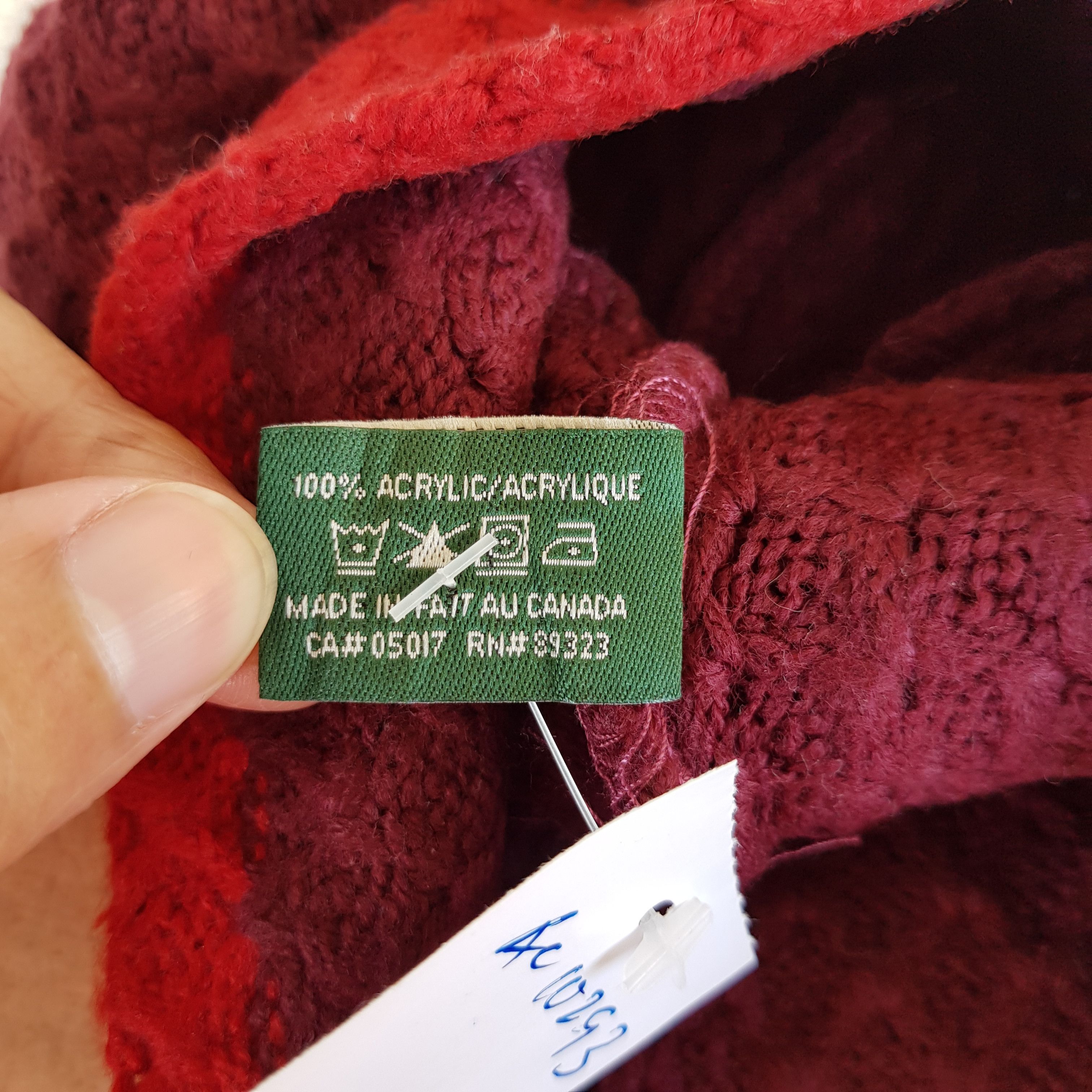 Japanese Brand × Vintage Roots Beanie Hats Canada Knitted Crochet Snow Cap Size ONE SIZE - 7 Thumbnail