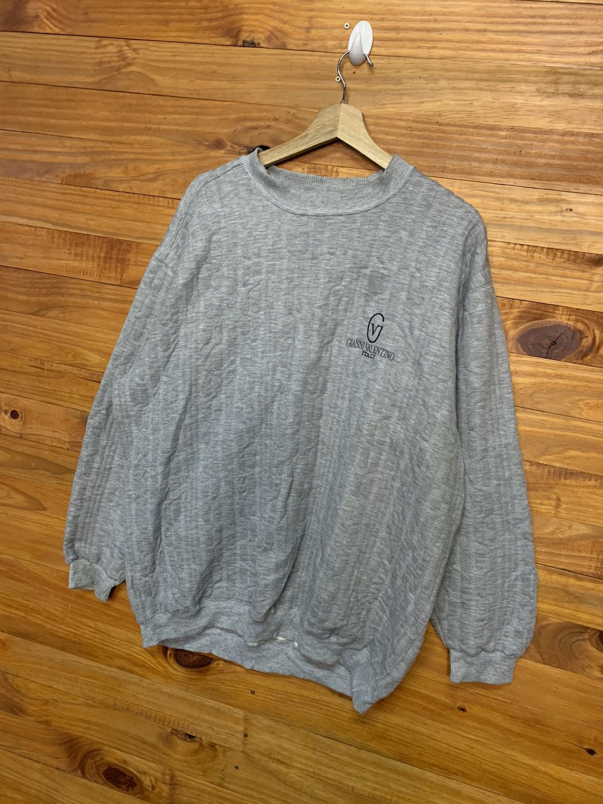 Vintage Vintage Embroidered Gianni Valentino Sweatshirt Size US XXL / EU 58 / 5 - 3 Thumbnail