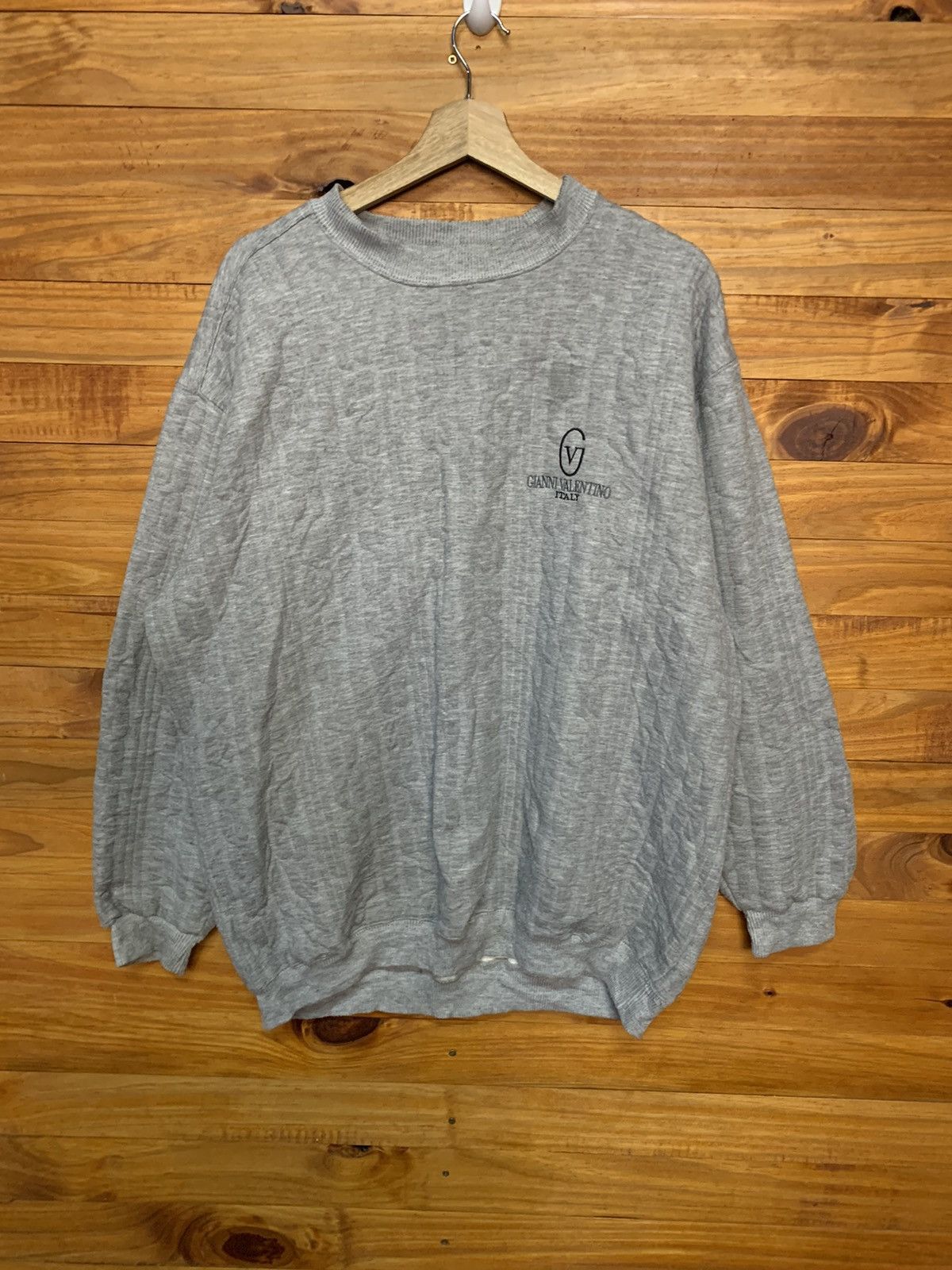 Vintage Vintage Embroidered Gianni Valentino Sweatshirt Size US XXL / EU 58 / 5 - 1 Thumbnail