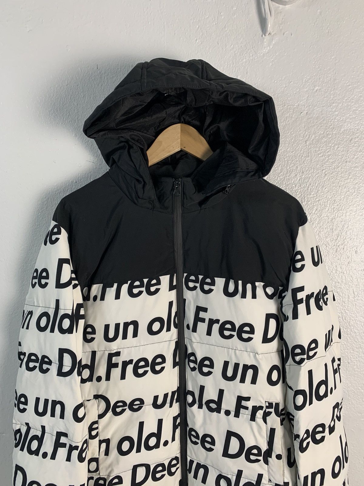 Japanese Brand Freede Monogram Puffer Jacket Size US M / EU 48-50 / 2 - 4 Thumbnail