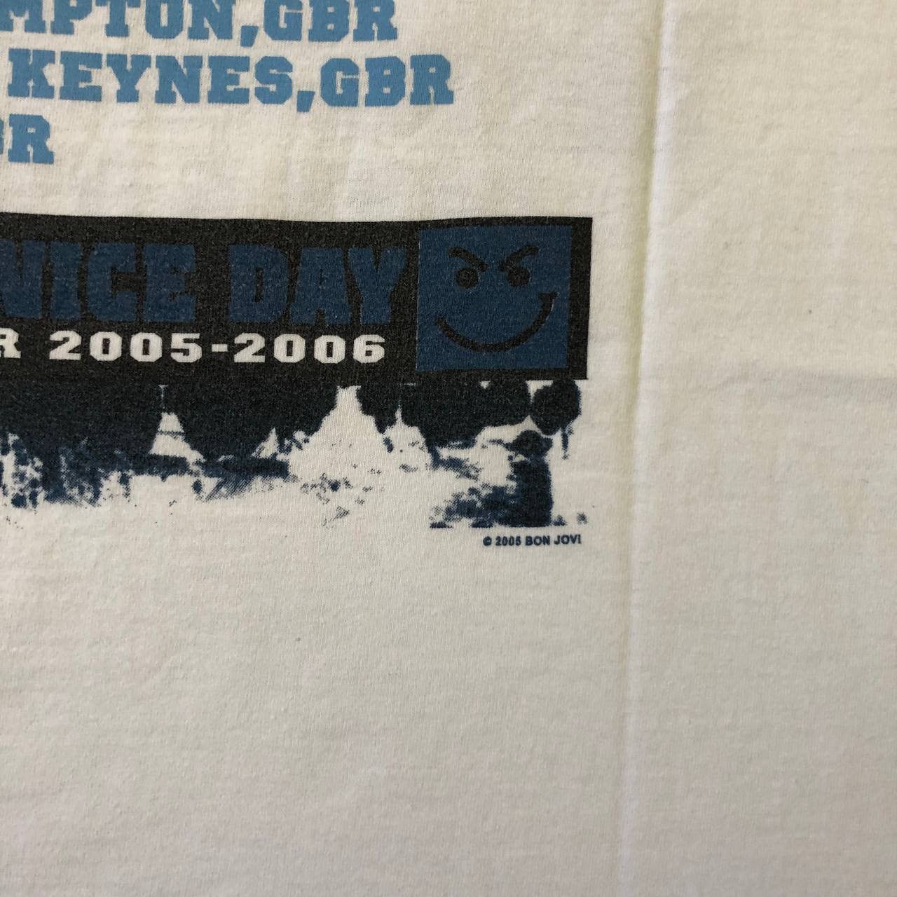Band Tees Vintage 2005 Bon Jovi World Tour Have A Nice Day T Shirt Size US S / EU 44-46 / 1 - 15 Thumbnail