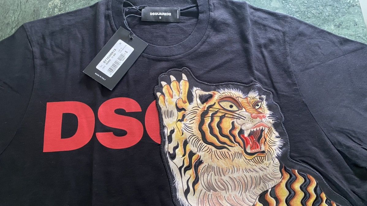 Dsquared2 Dsquared2 T-shirt tshirt tiger patch NWT RARE Size US S / EU 44-46 / 1 - 6 Thumbnail