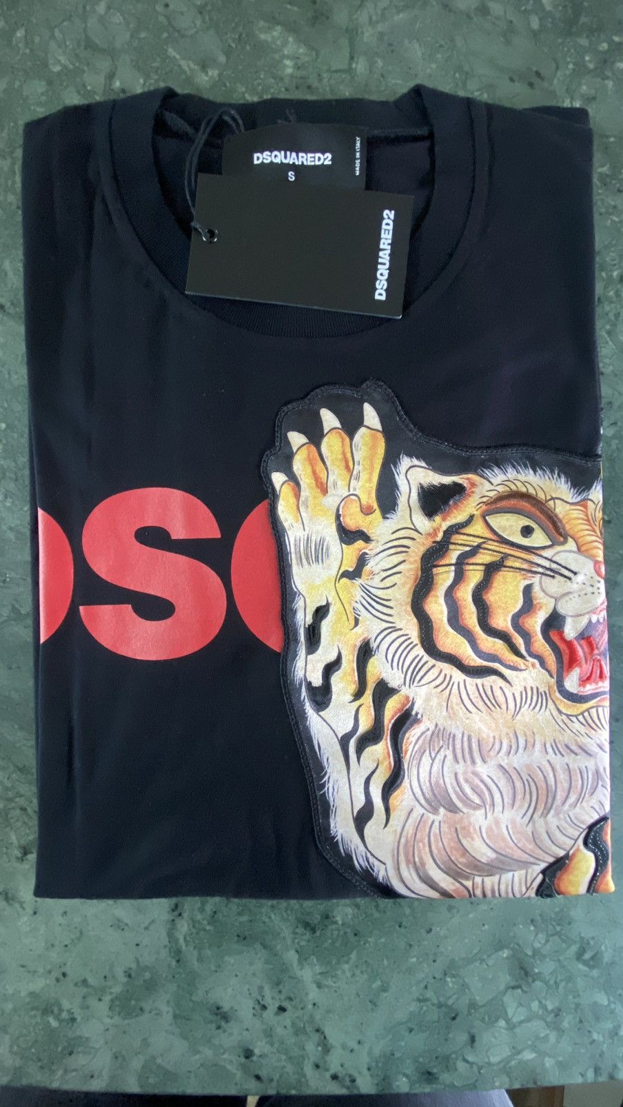 Dsquared2 Dsquared2 T-shirt tshirt tiger patch NWT RARE Size US S / EU 44-46 / 1 - 3 Thumbnail