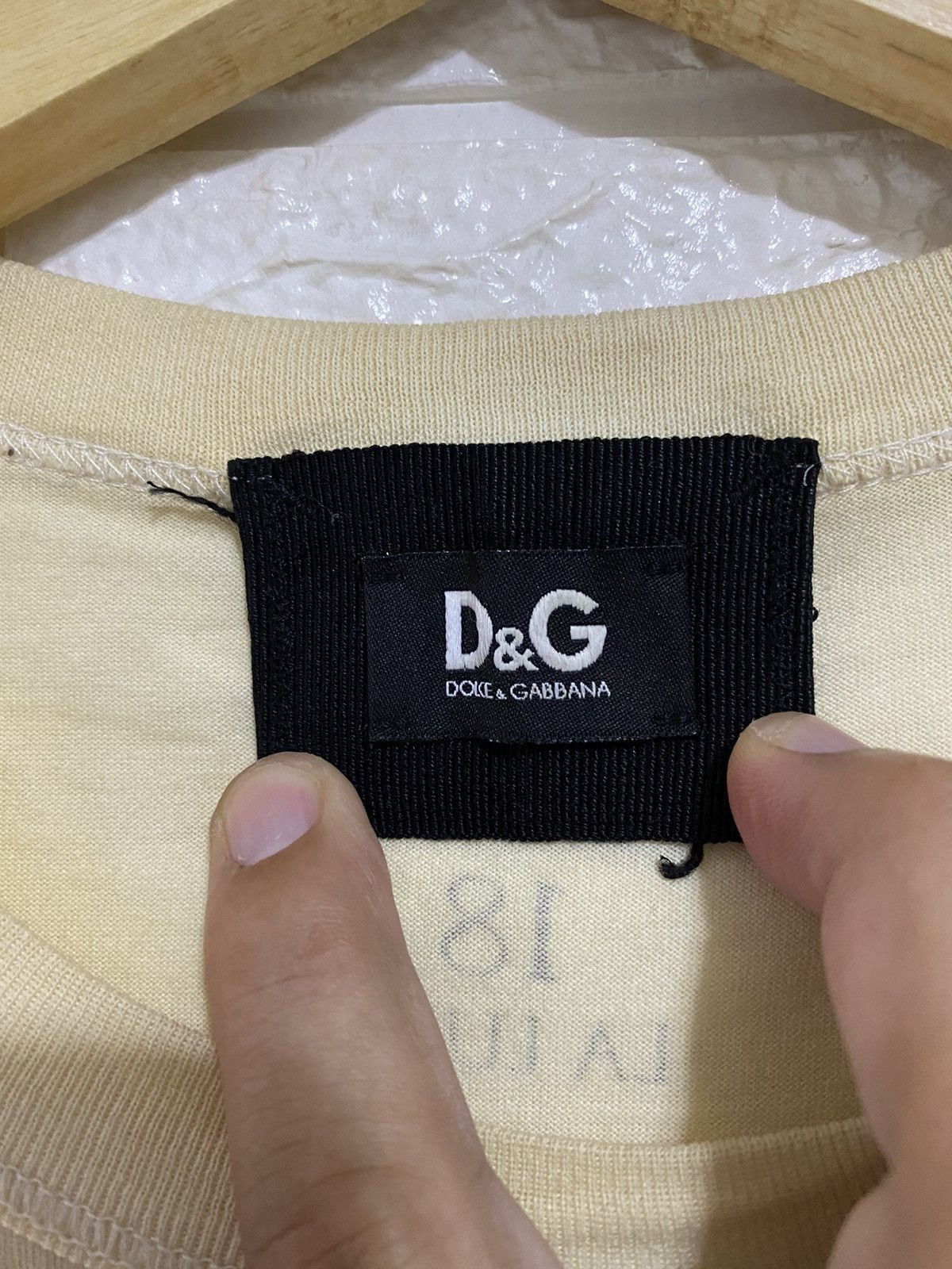Dolce & Gabbana D&G dolce & gabbana 18 la lune photo mario testino tshirt Size US L / EU 52-54 / 3 - 4 Thumbnail