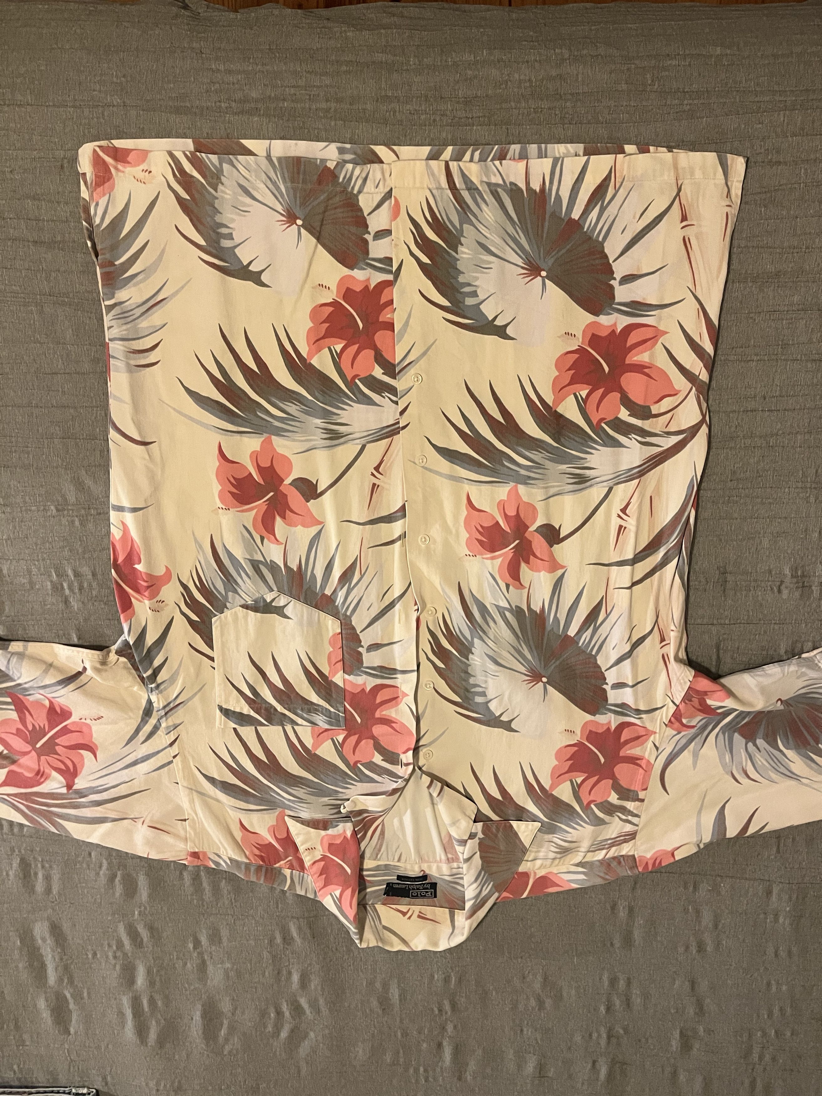 image of Polo Ralph Laurent Hawaiian Button-Up in Beige, Men's (Size Medium)