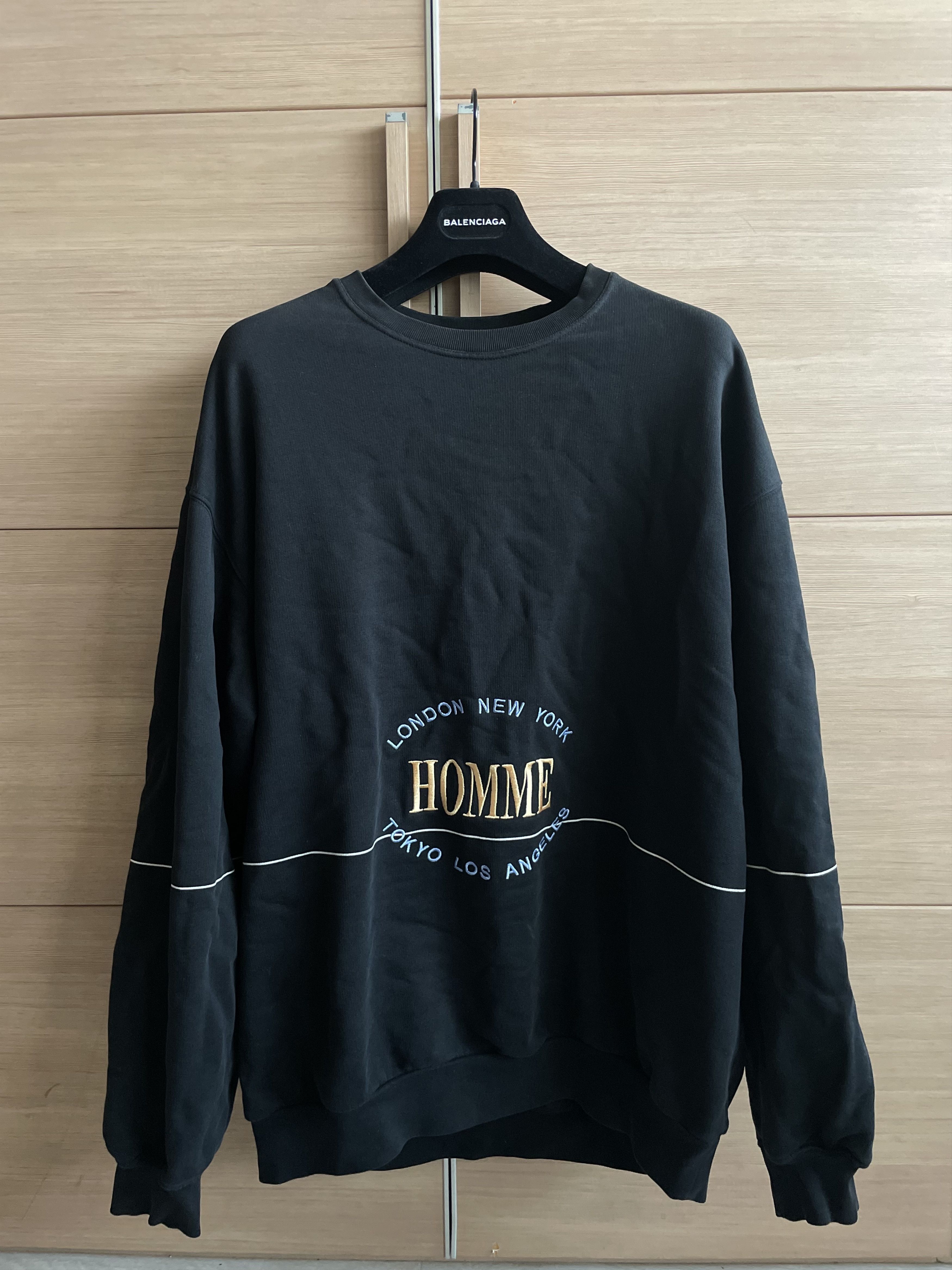 Homme sales sweatshirt balenciaga