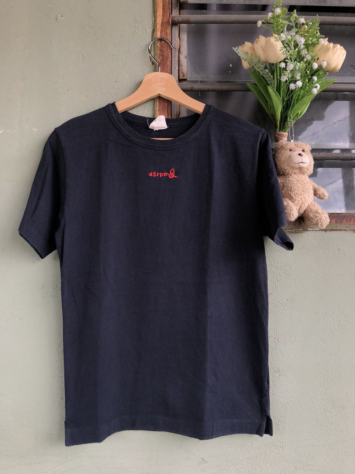 45rpm × Japanese Brand × Vintage Vintage 45 RPM embroidery logo tees Size US S / EU 44-46 / 1 - 2 Thumbnail