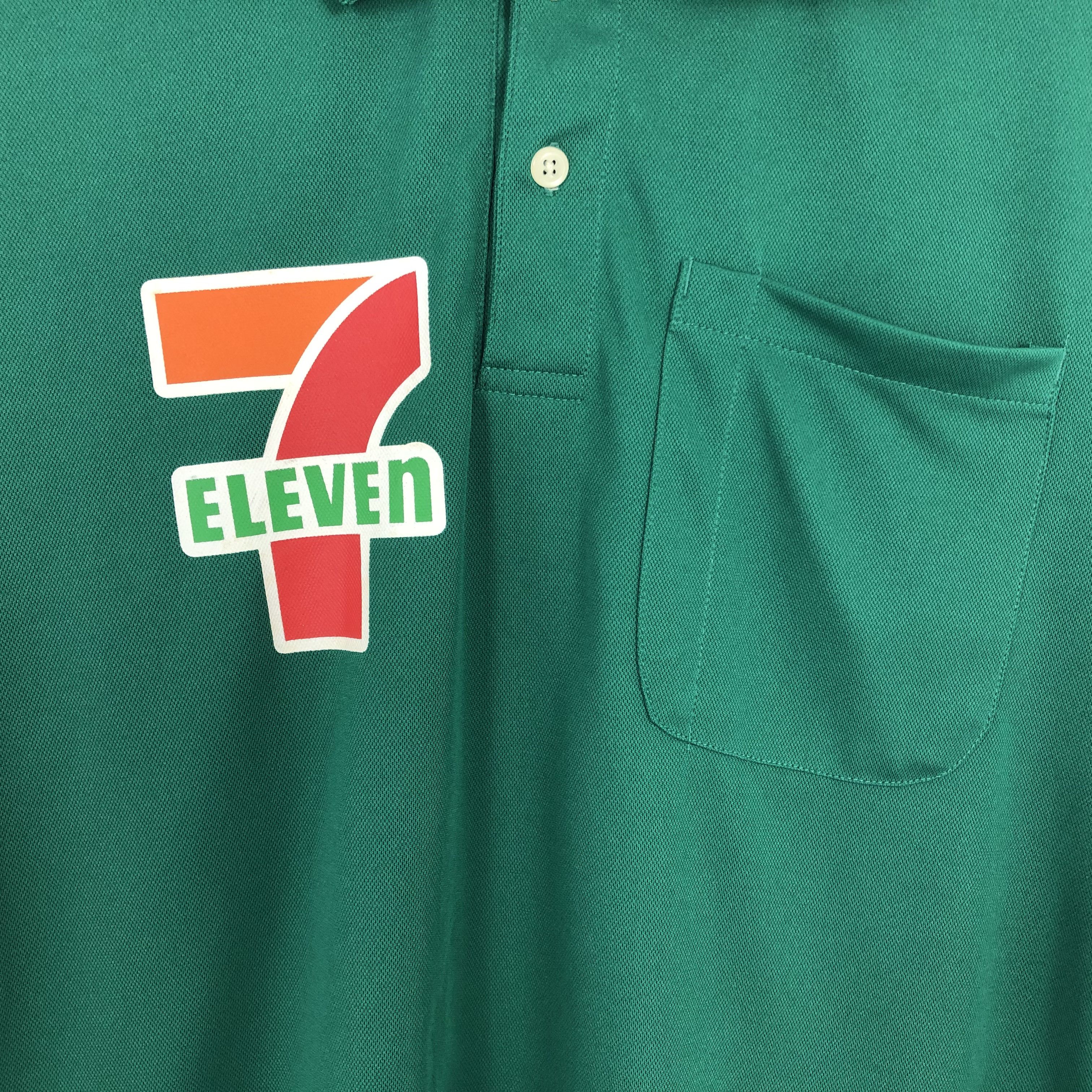 Uniform Wares Vintage 7 Eleven Big Logo Collar Workers Tshirt Size US S / EU 44-46 / 1 - 2 Thumbnail