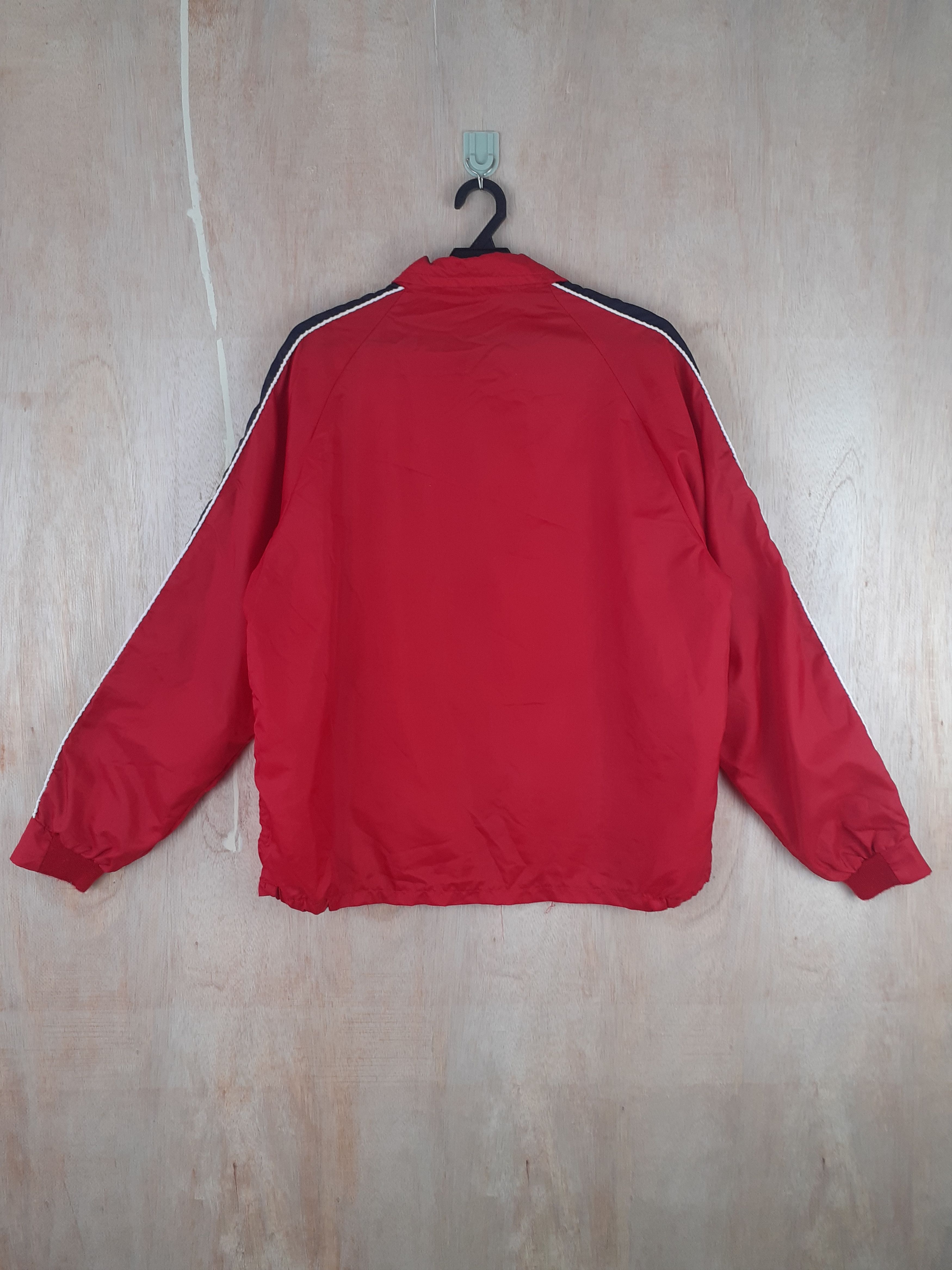 Vintage Uniroyal vintage usa red sweater #2904 Size US L / EU 52-54 / 3 - 9 Thumbnail