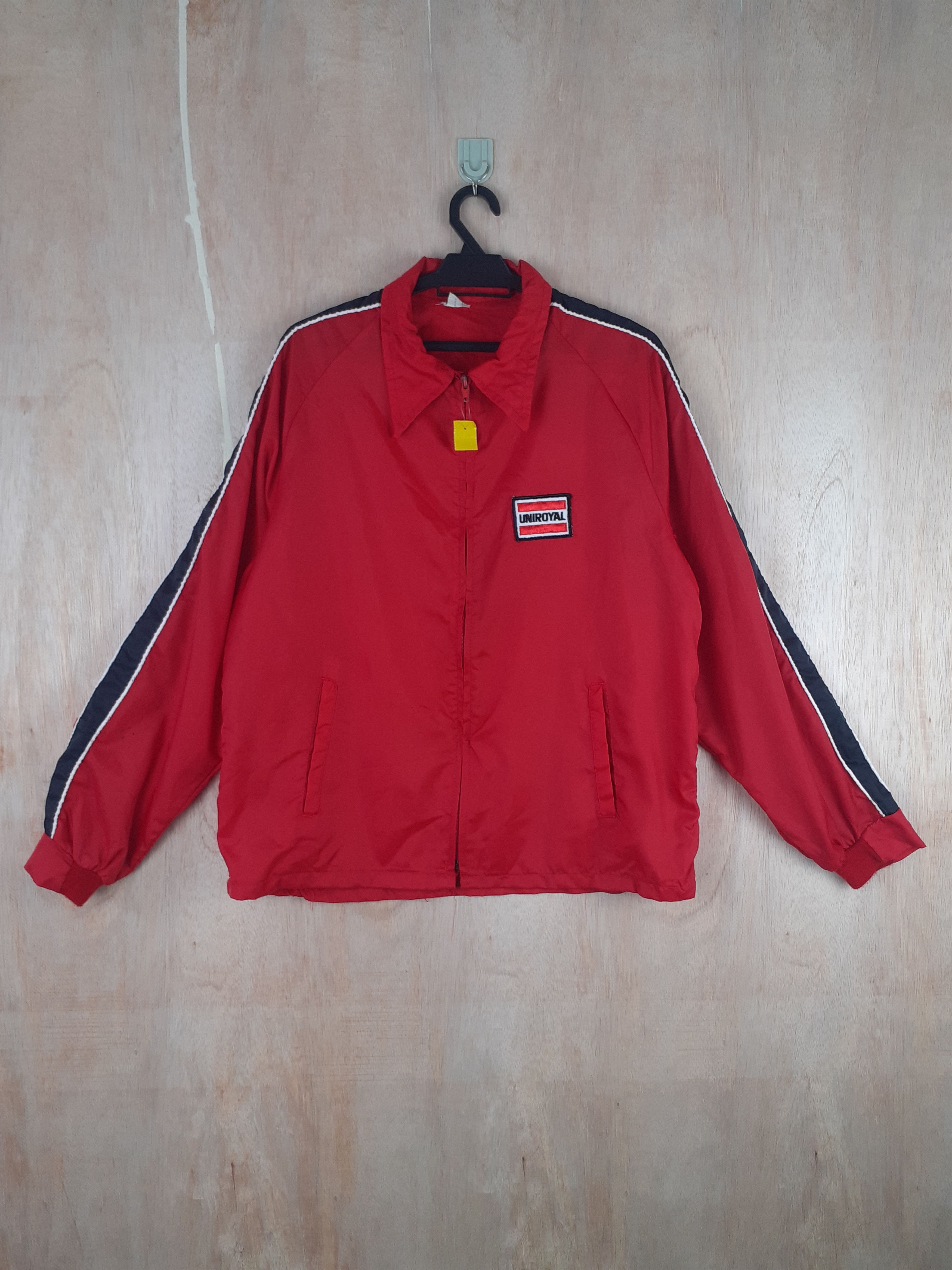Vintage Uniroyal vintage usa red sweater #2904 Size US L / EU 52-54 / 3 - 1 Thumbnail