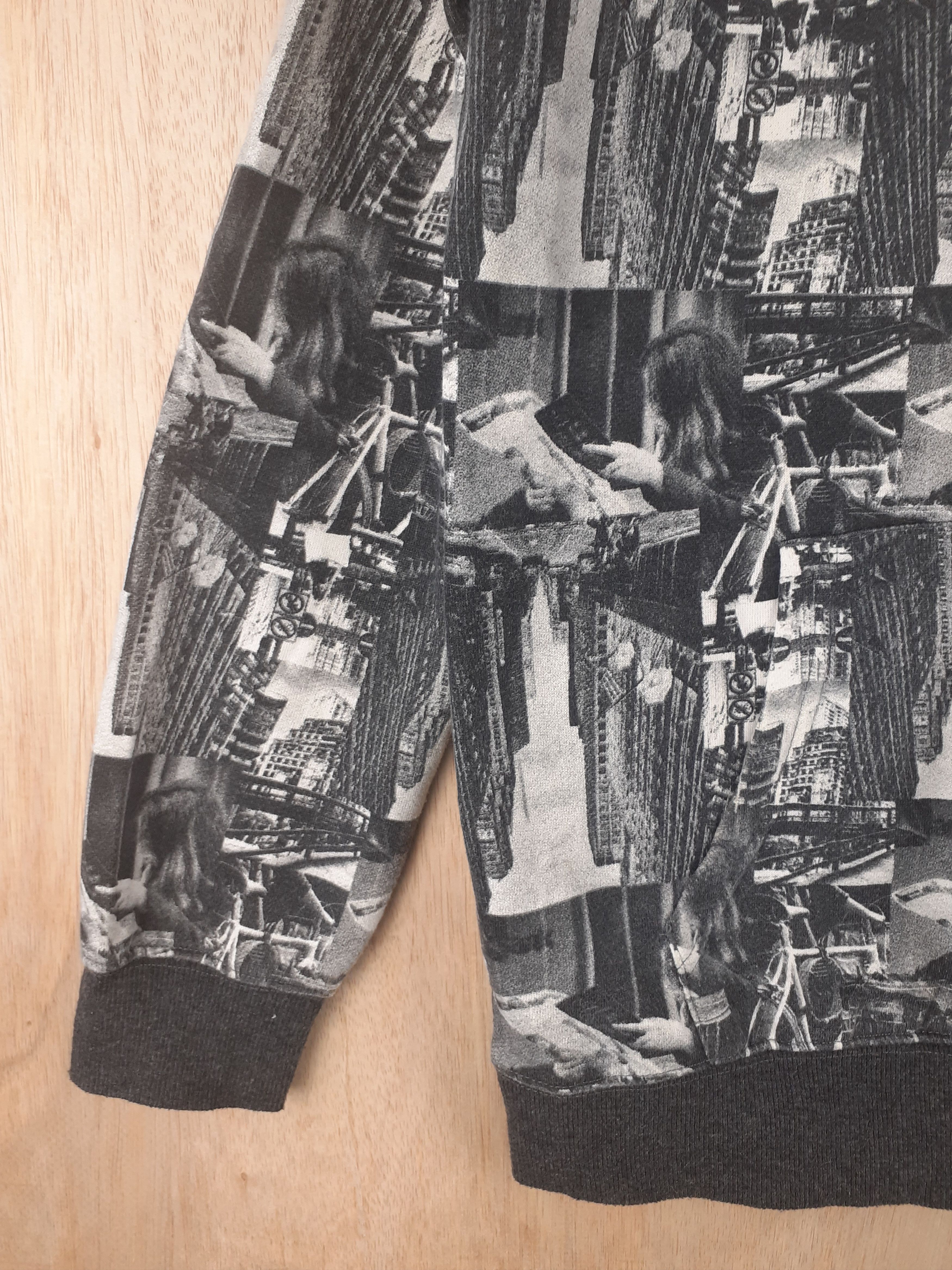 Japanese Brand × Restoration Restoration gray full print hoodie sweater #2787 Size US L / EU 52-54 / 3 - 5 Thumbnail