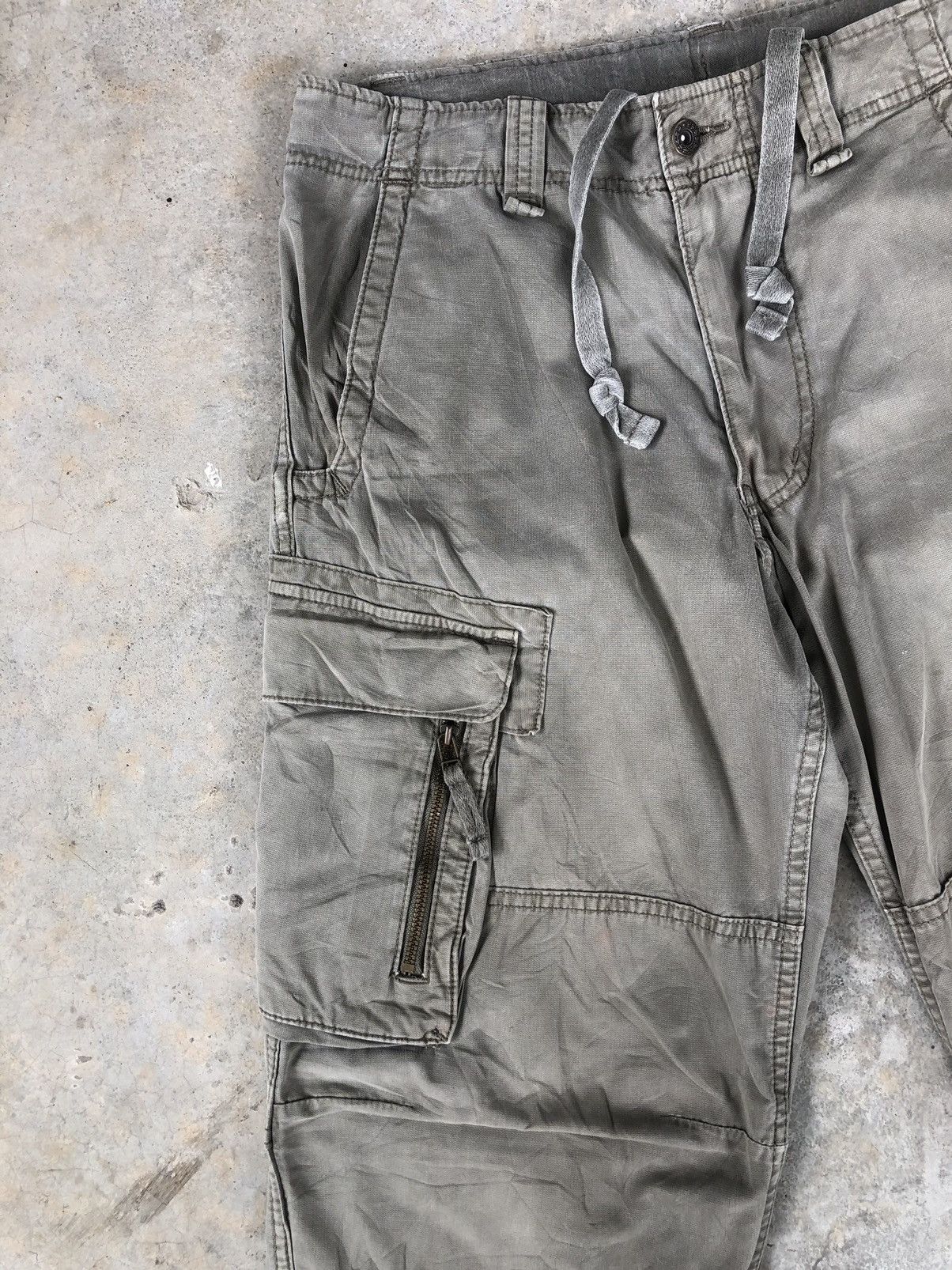 Japanese Brand Uniqlo Cargo Pants Tactical Size US 31 - 5 Thumbnail