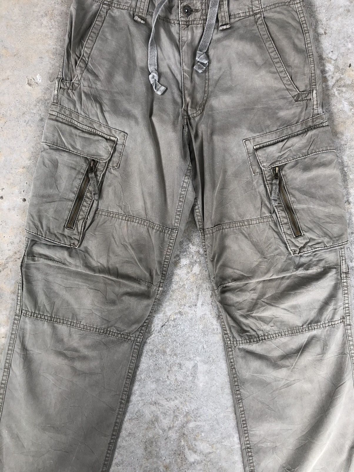 Japanese Brand Uniqlo Cargo Pants Tactical Size US 31 - 4 Thumbnail