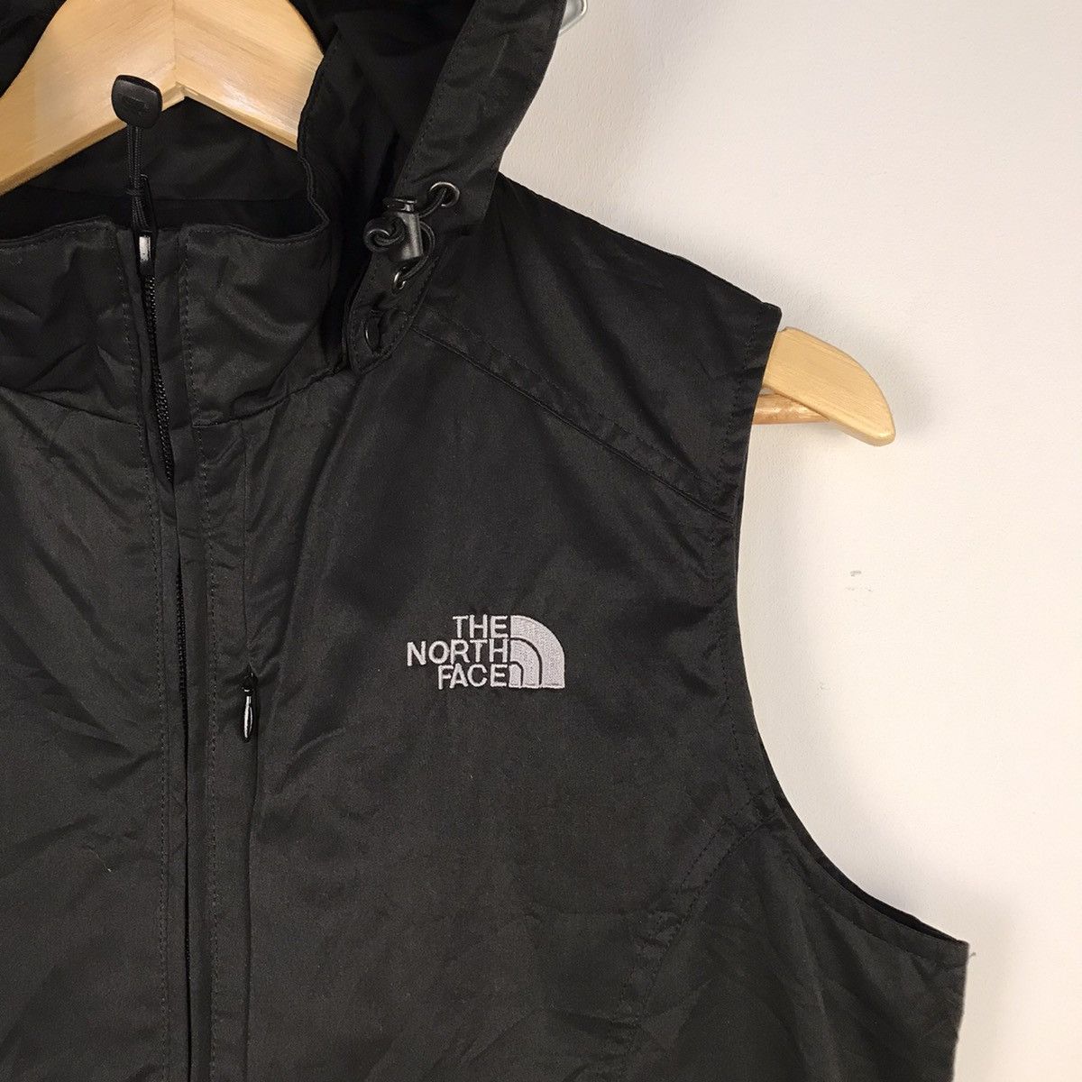 The North Face STEALS 🖤🏴‍☠️ The North Face Hoodie Zipper Up vests Size US L / EU 52-54 / 3 - 2 Thumbnail