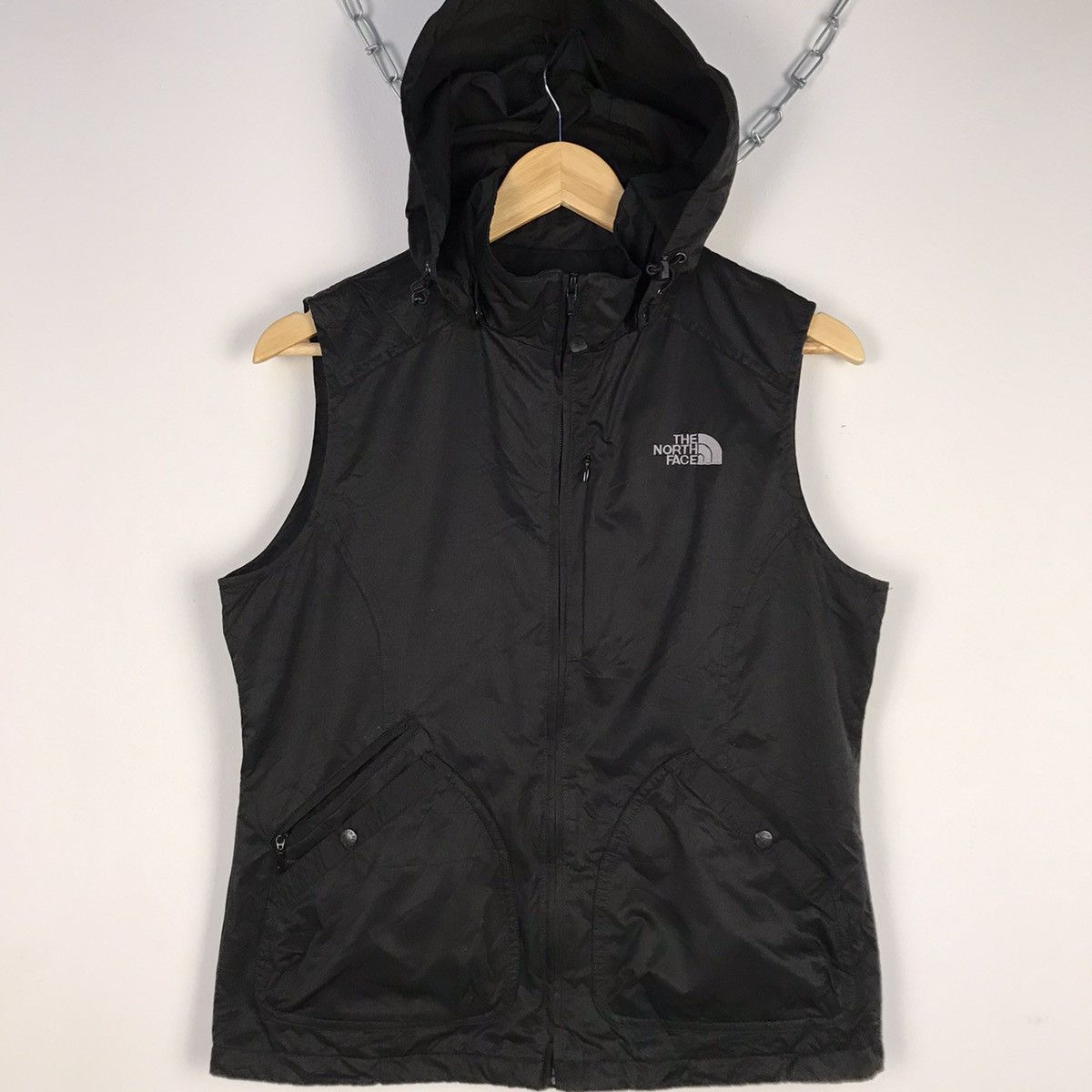 The North Face STEALS 🖤🏴‍☠️ The North Face Hoodie Zipper Up vests Size US L / EU 52-54 / 3 - 6 Thumbnail
