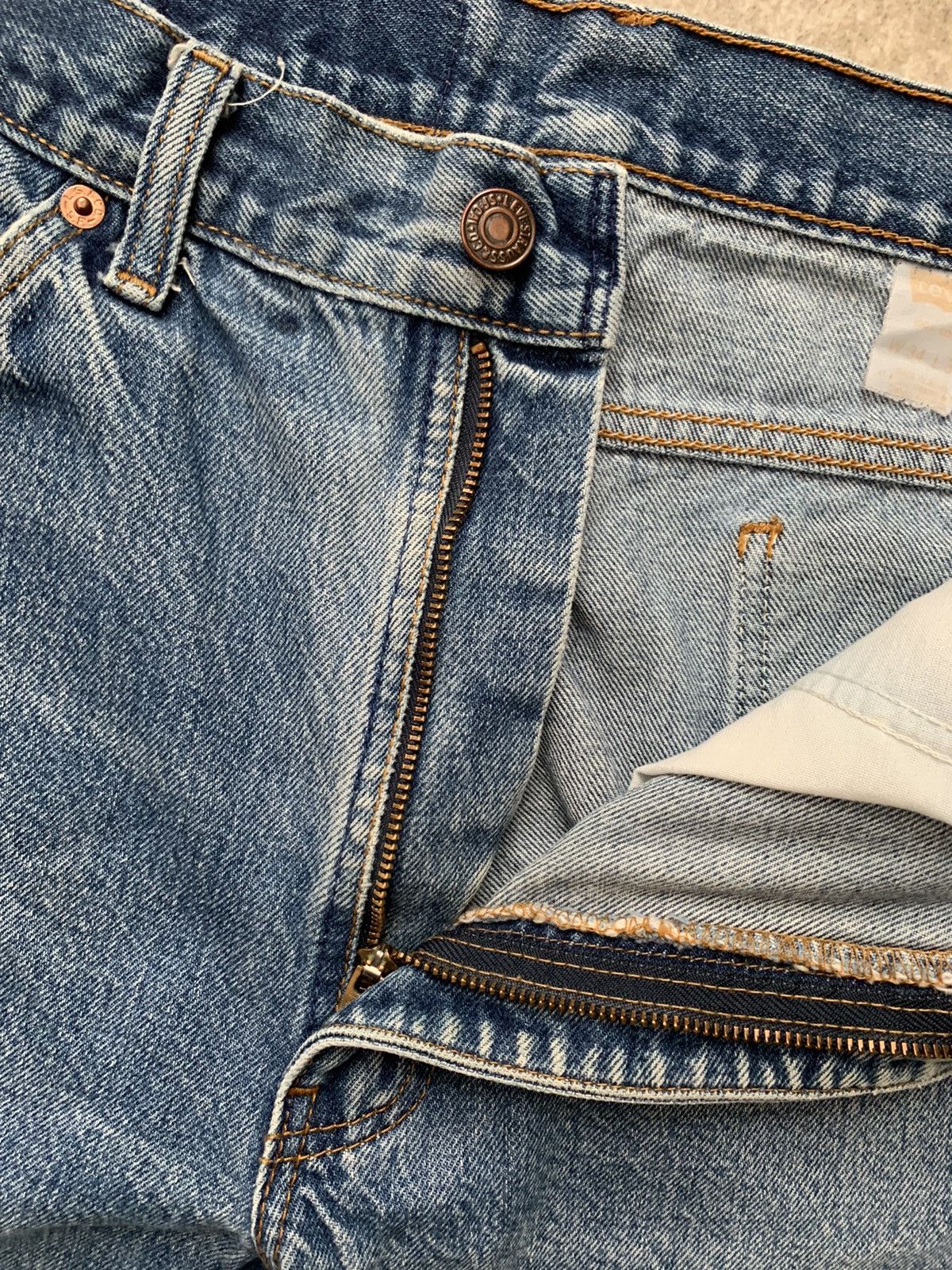 Levi's Vintage 505 Orange Tab Levi’s Size US 34 / EU 50 - 4 Thumbnail