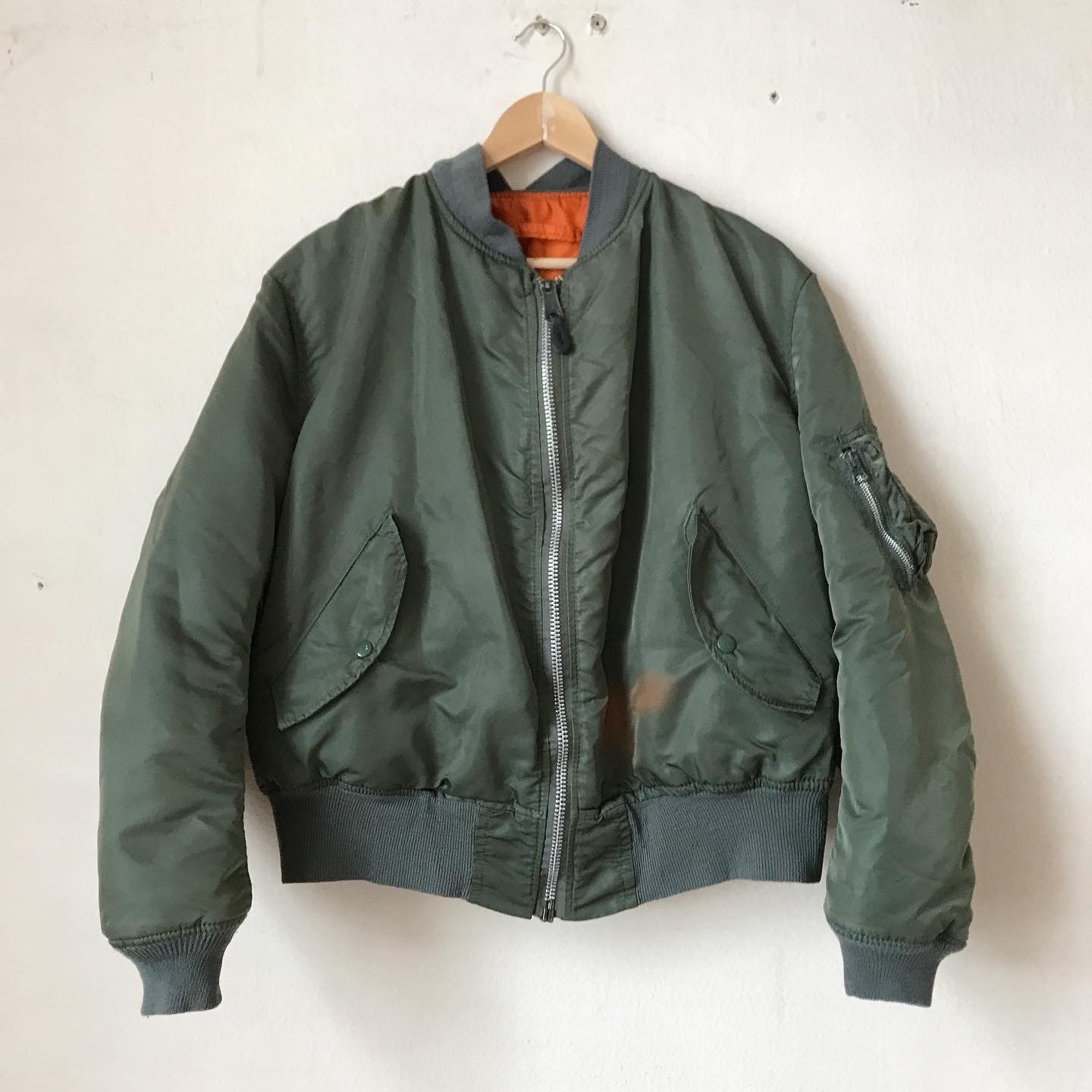 Alpha Industries × Vintage Vintage Alpha Industries MA-1 Bomber Flight Jacket Size US S / EU 44-46 / 1 - 1 Thumbnail