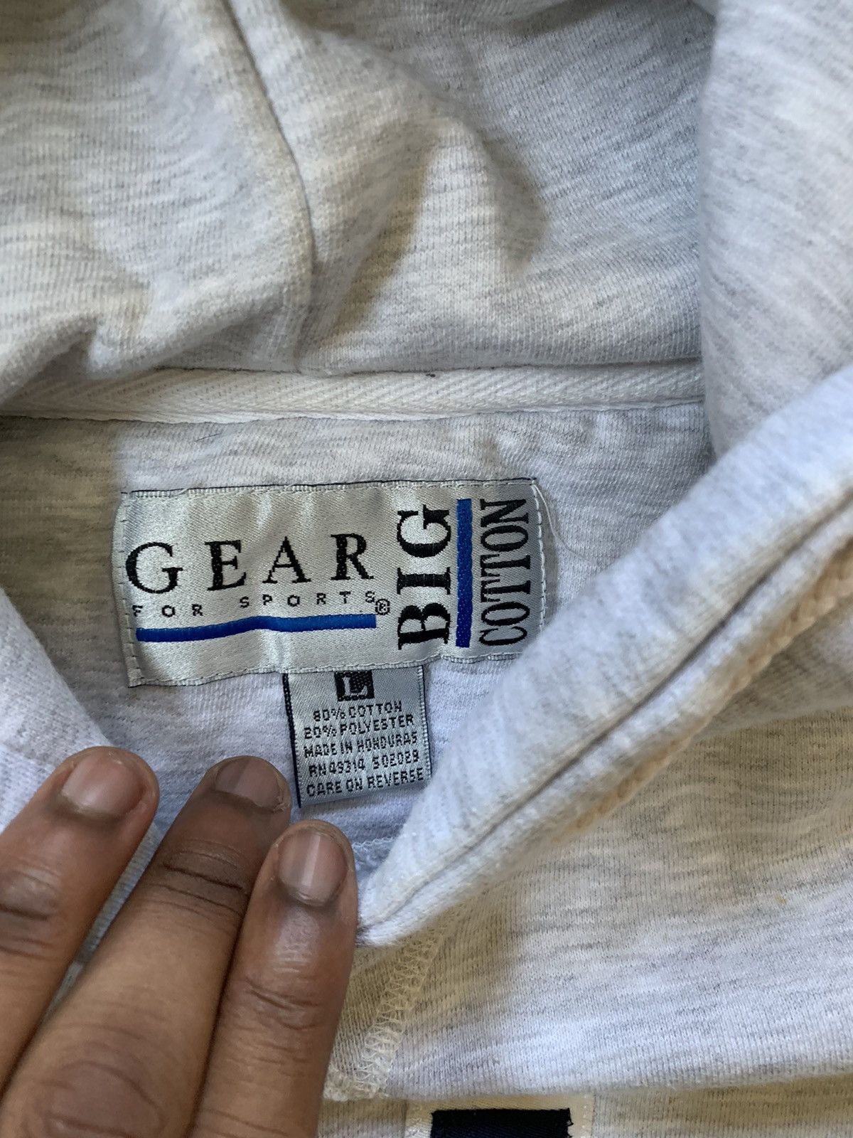 Vision Streetwear Vintage 90s Yale College University Hoodie 24x25 Boxy Size US L / EU 52-54 / 3 - 3 Thumbnail