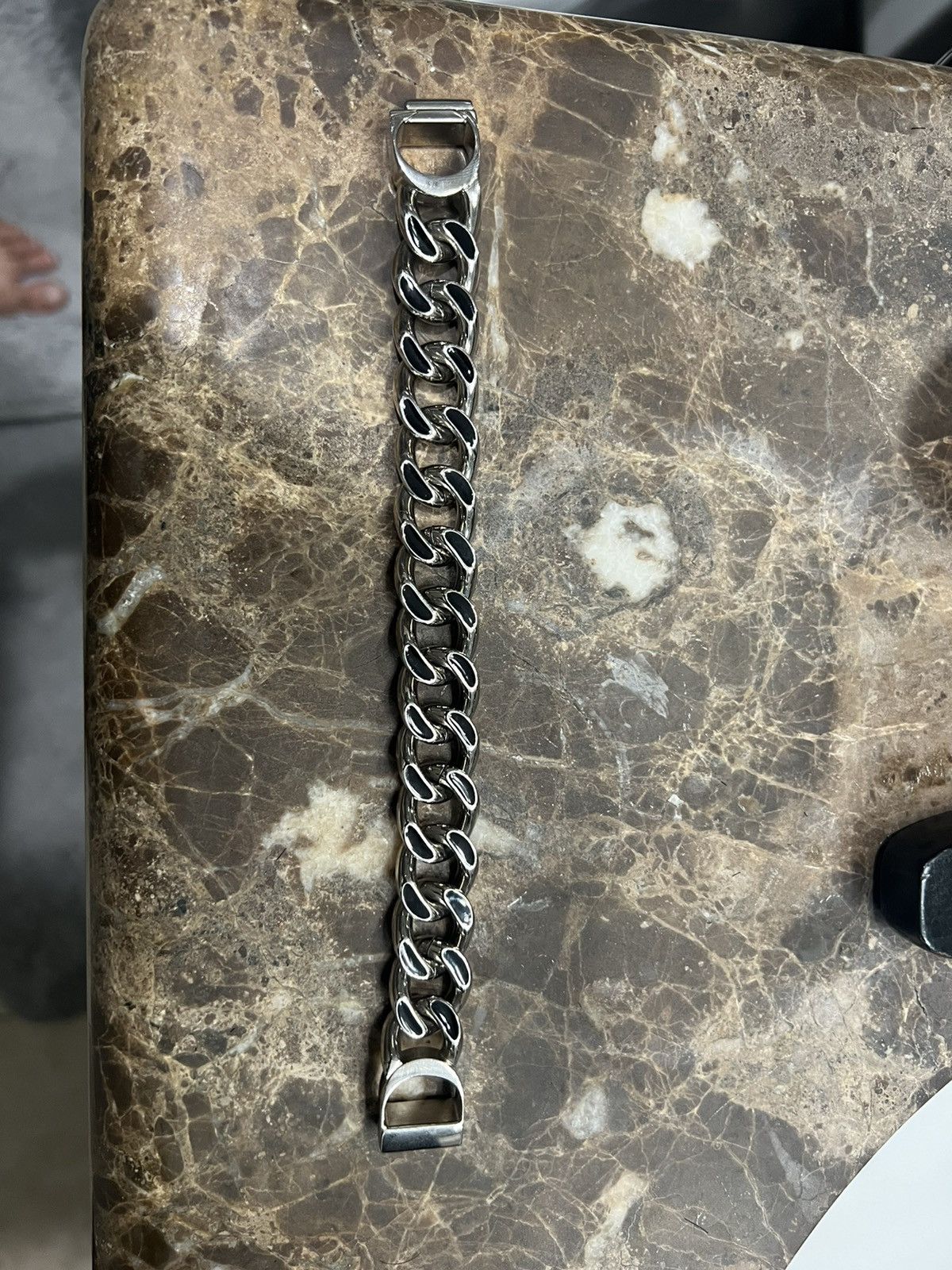 Dior CD icon chain link bracelet in brass and resin Grailed