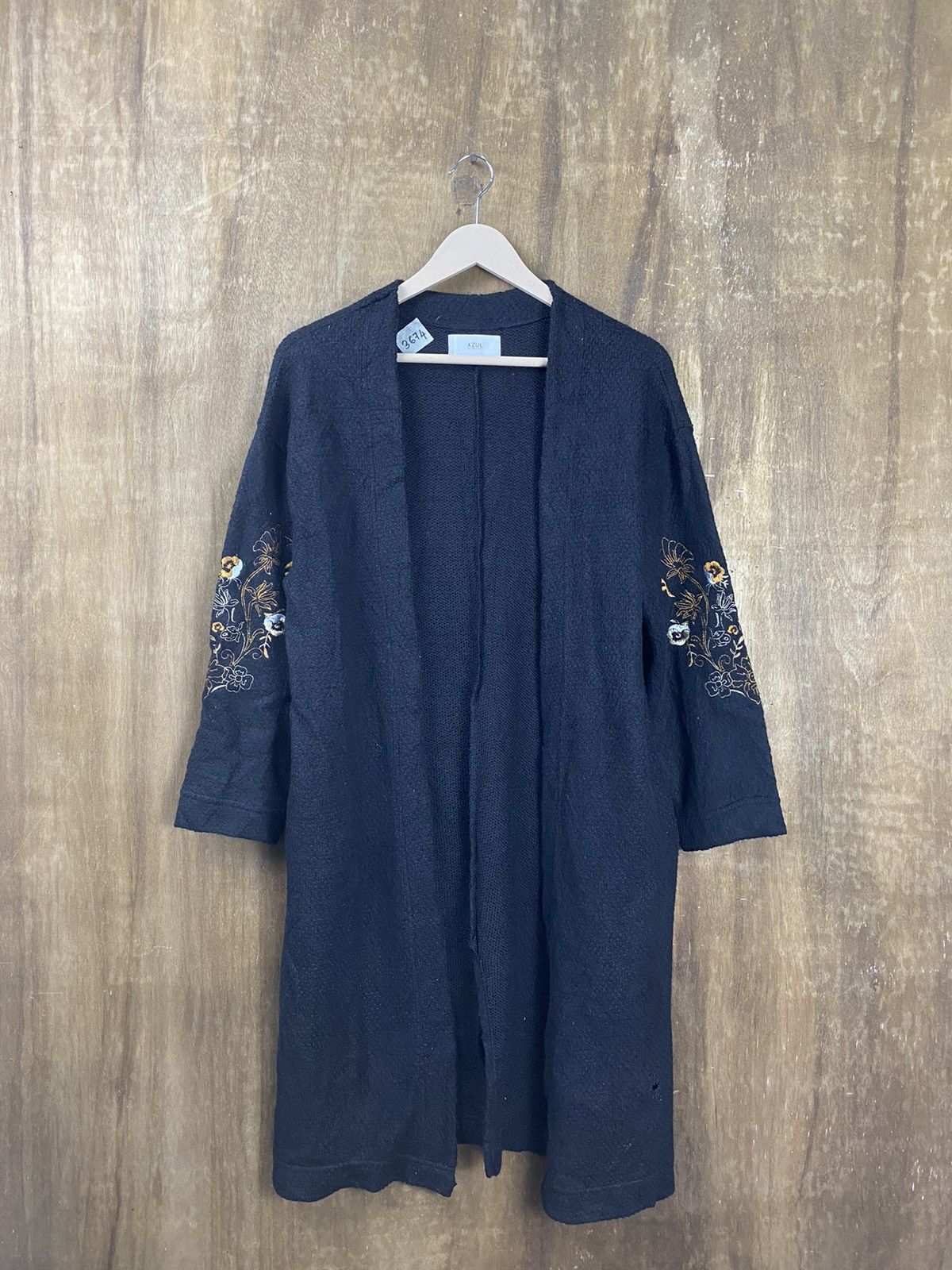 Homespun Knitwear Azul embroidered cardigan black Knitwear #3674 Size US M / EU 48-50 / 2 - 1 Thumbnail