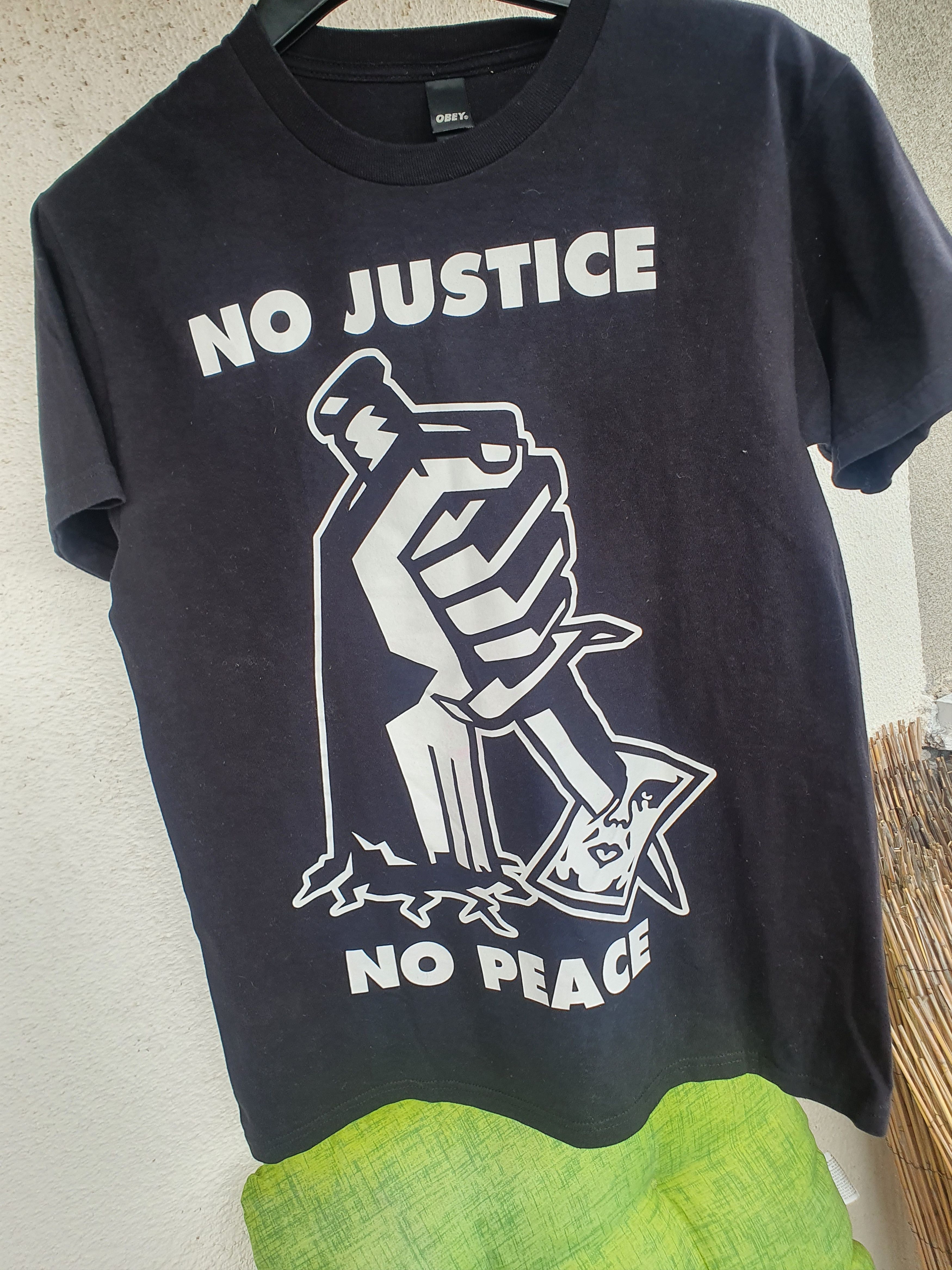 Obey Obey No Justic No Peace SWAG tee,sz M Size US M / EU 48-50 / 2 - 3 Thumbnail