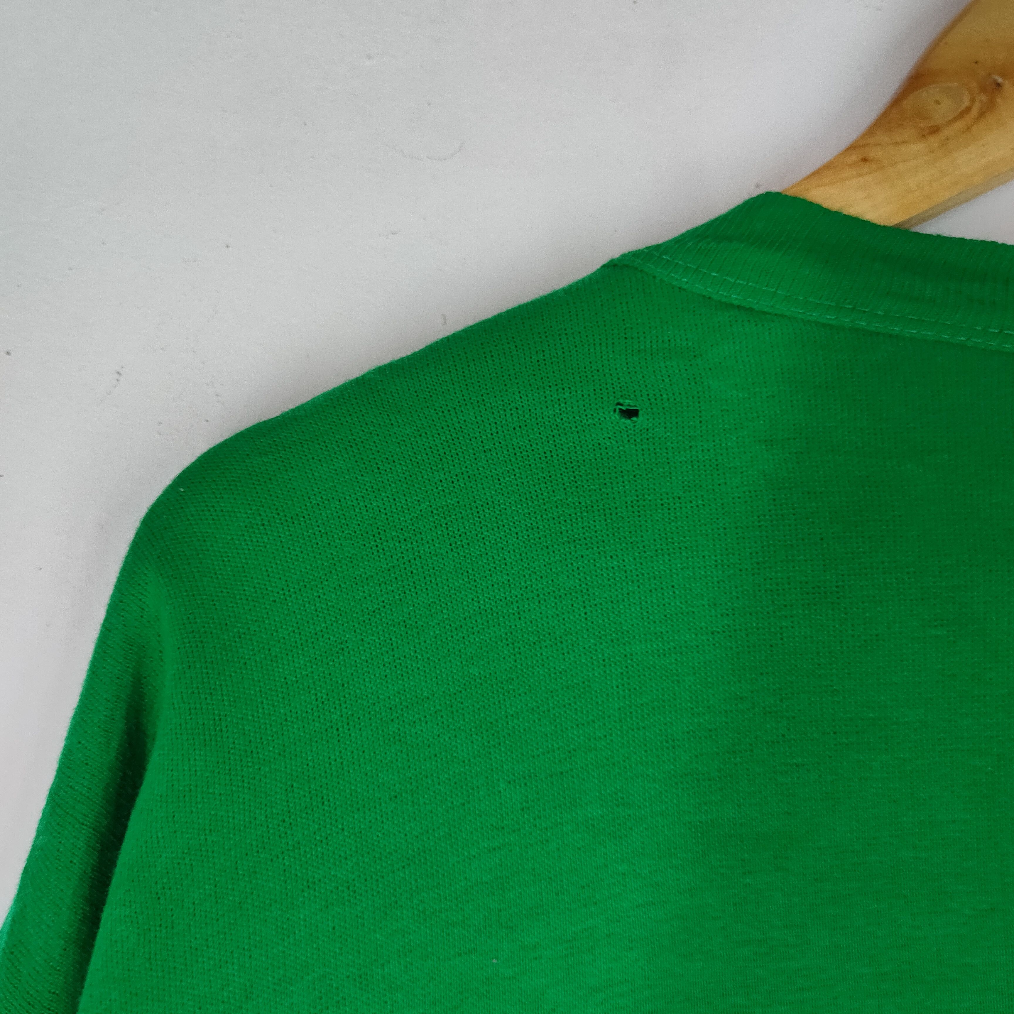 Other CHRISTMAS FULL PRINTED Cat and Snow Flakes Sweatshirt Size US XL / EU 56 / 4 - 7 Thumbnail