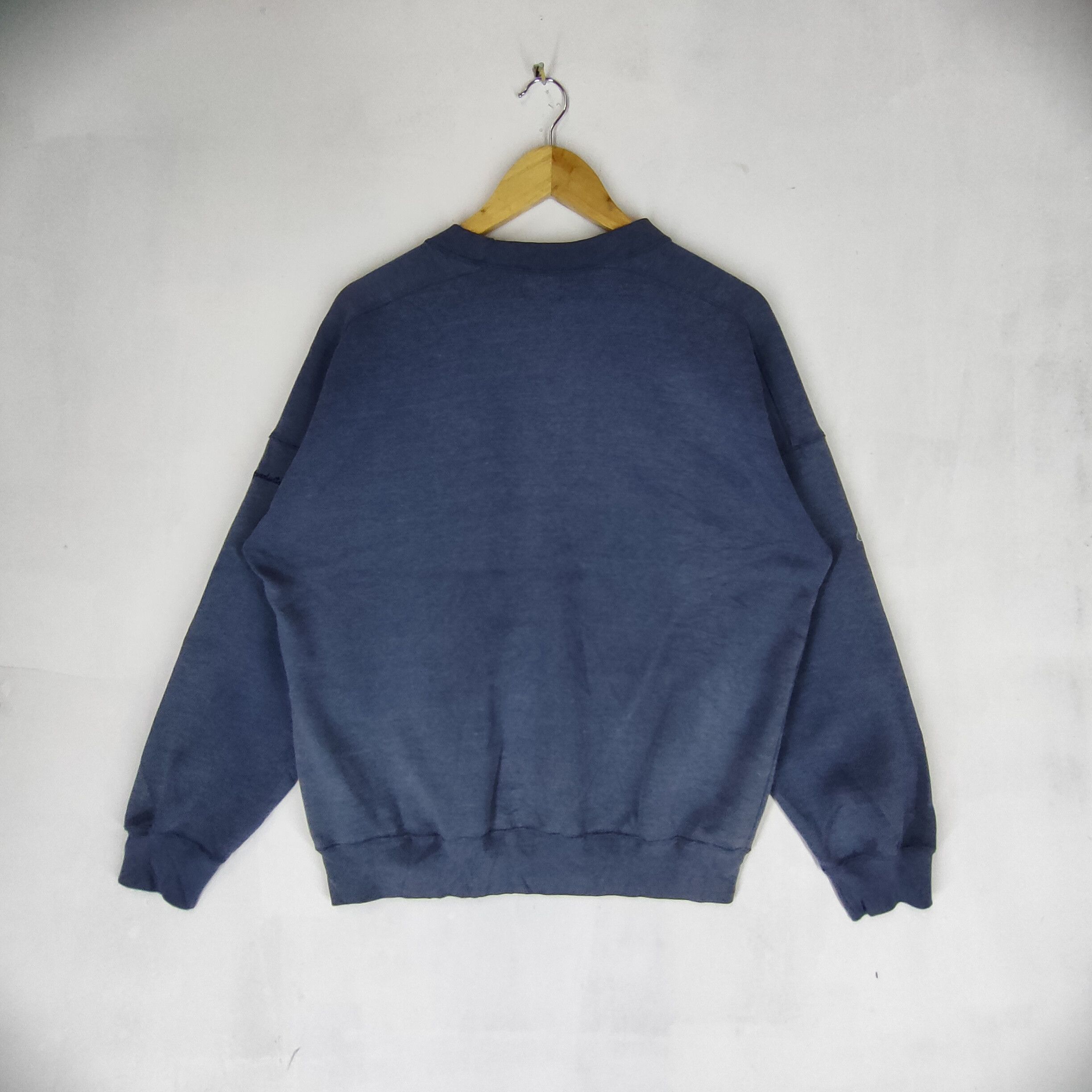 Champion × Vintage Vintage CHUO BASEBALL CHAMPION Spell Out Baggy Sweatshirt Size US L / EU 52-54 / 3 - 7 Thumbnail