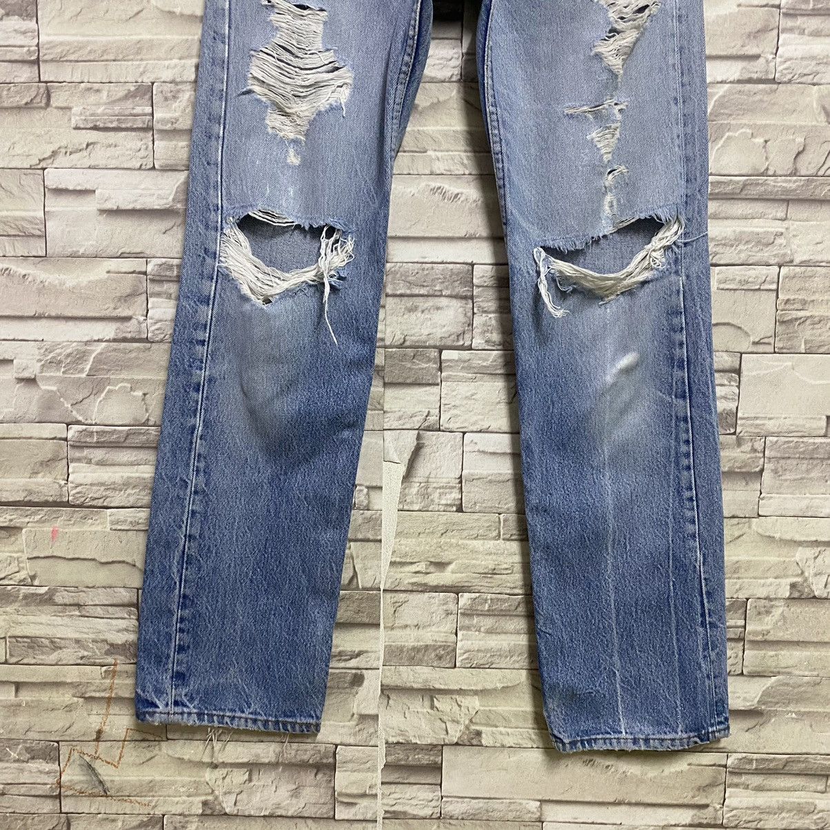 Levi's Vintage 80s Levis 501 Grunge Jeans 30x31 Made in USA Size US 30 / EU 46 - 5 Thumbnail
