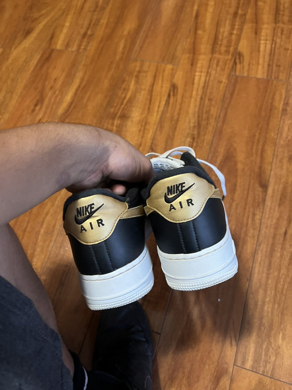 Nike Air Force 1 Metallic Gold Size US 11 / EU 44 - 3 Thumbnail